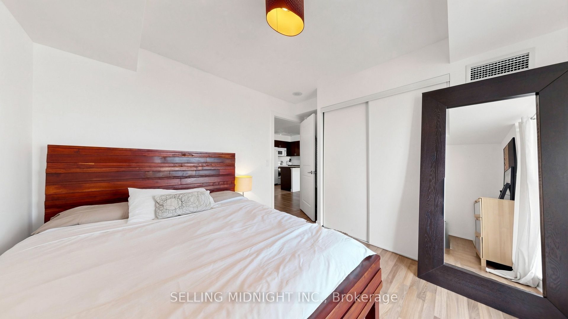 50 Lynn Williams Street 1010 Property Photo 20