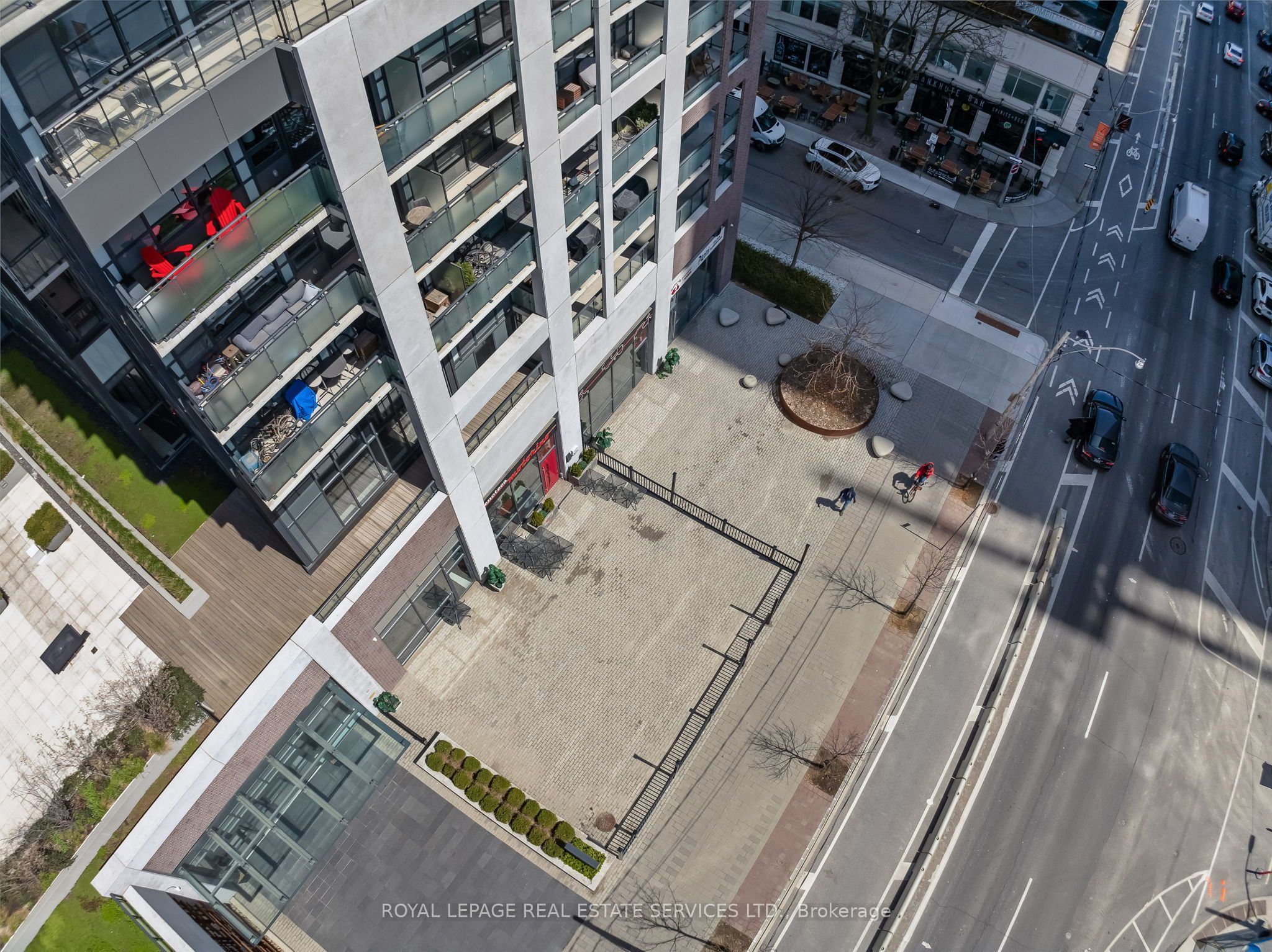 462-464-466-468 Adelaide Street E Property Photo 22