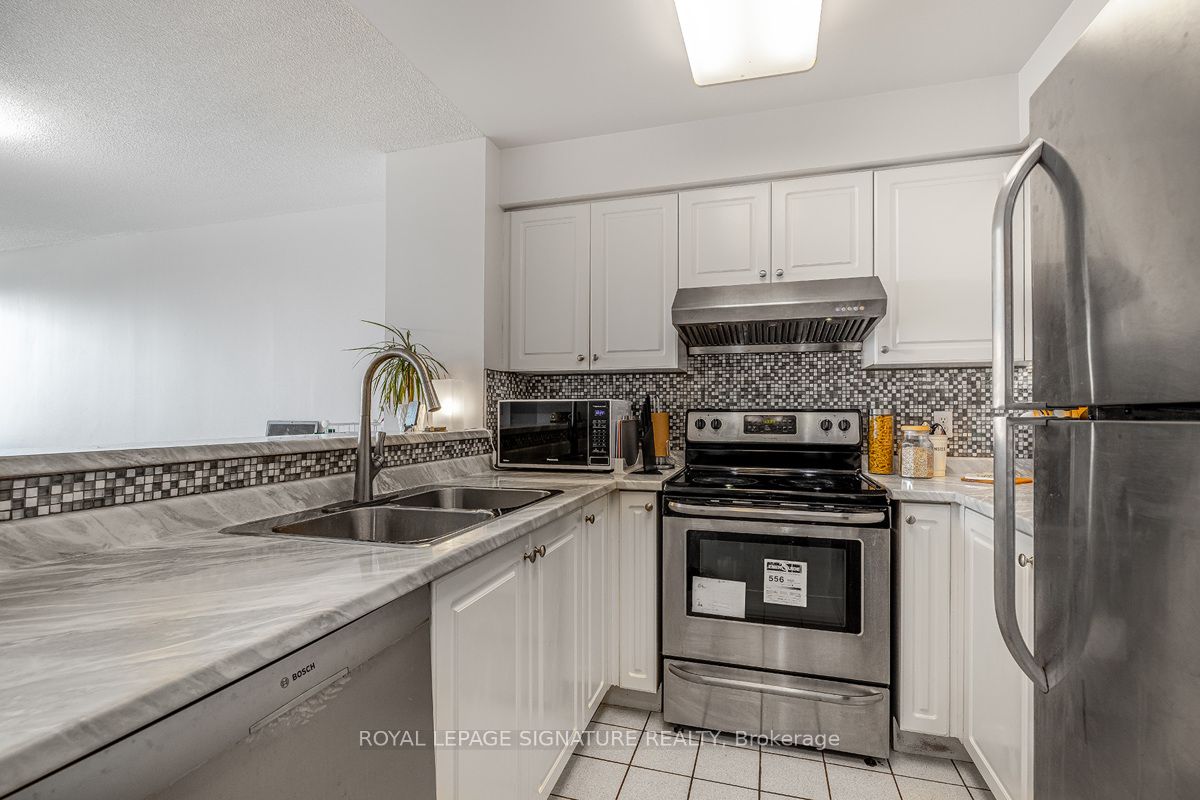 8 Pemberton Avenue Uph3 Property Photo 11