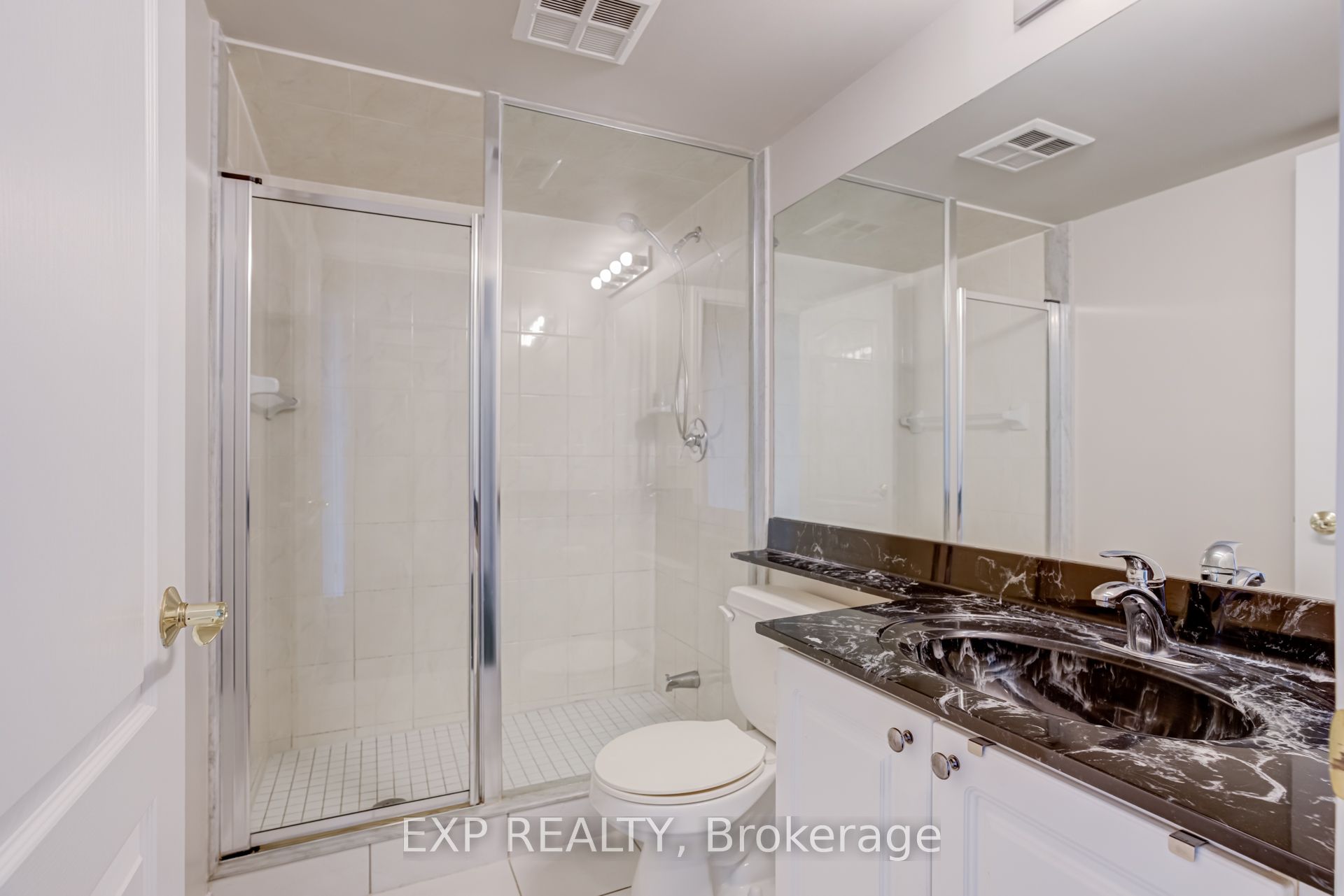 3840 Bathurst Street 506 Property Photo 16