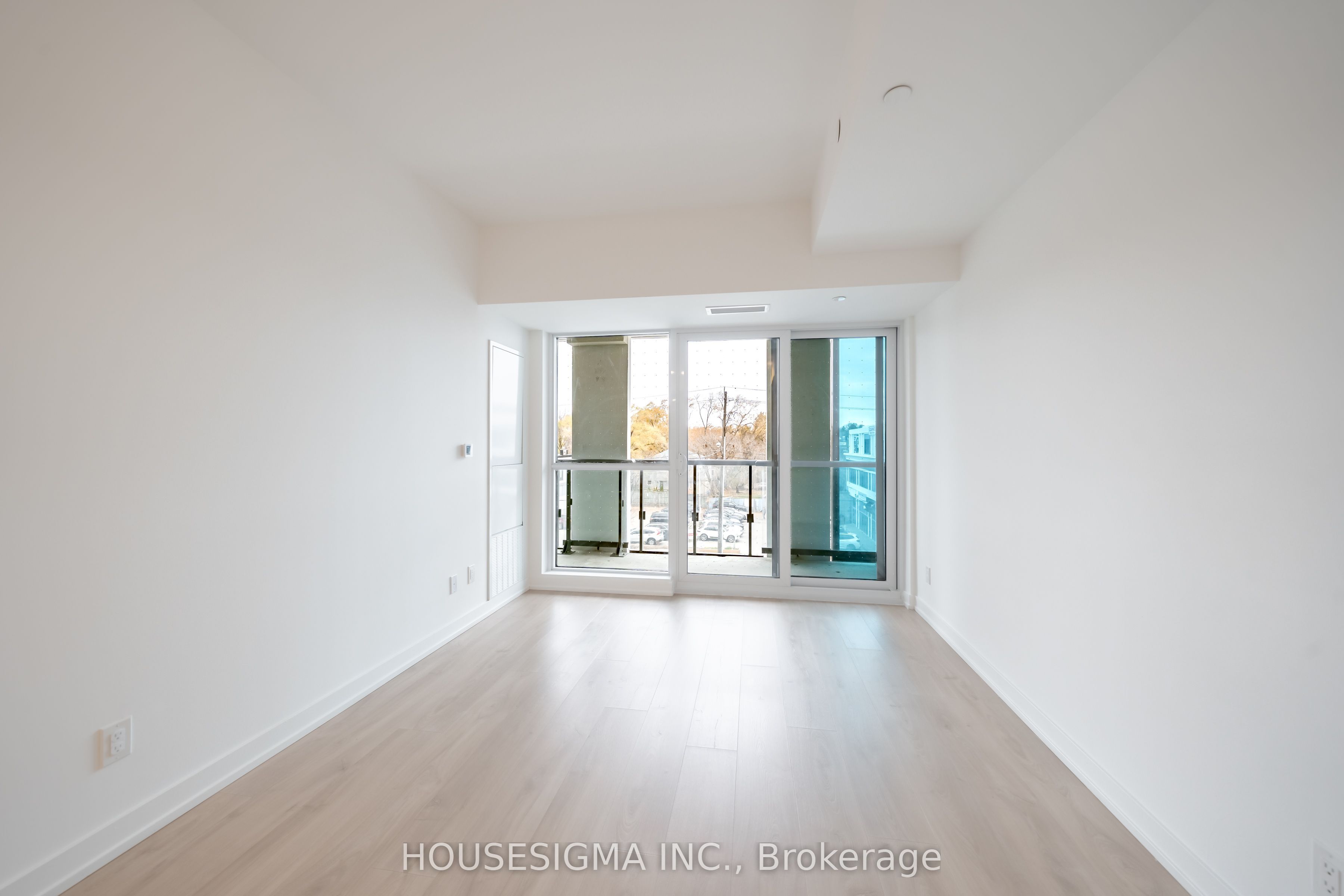 181 Sheppard Avenue E 202 Property Photo 16