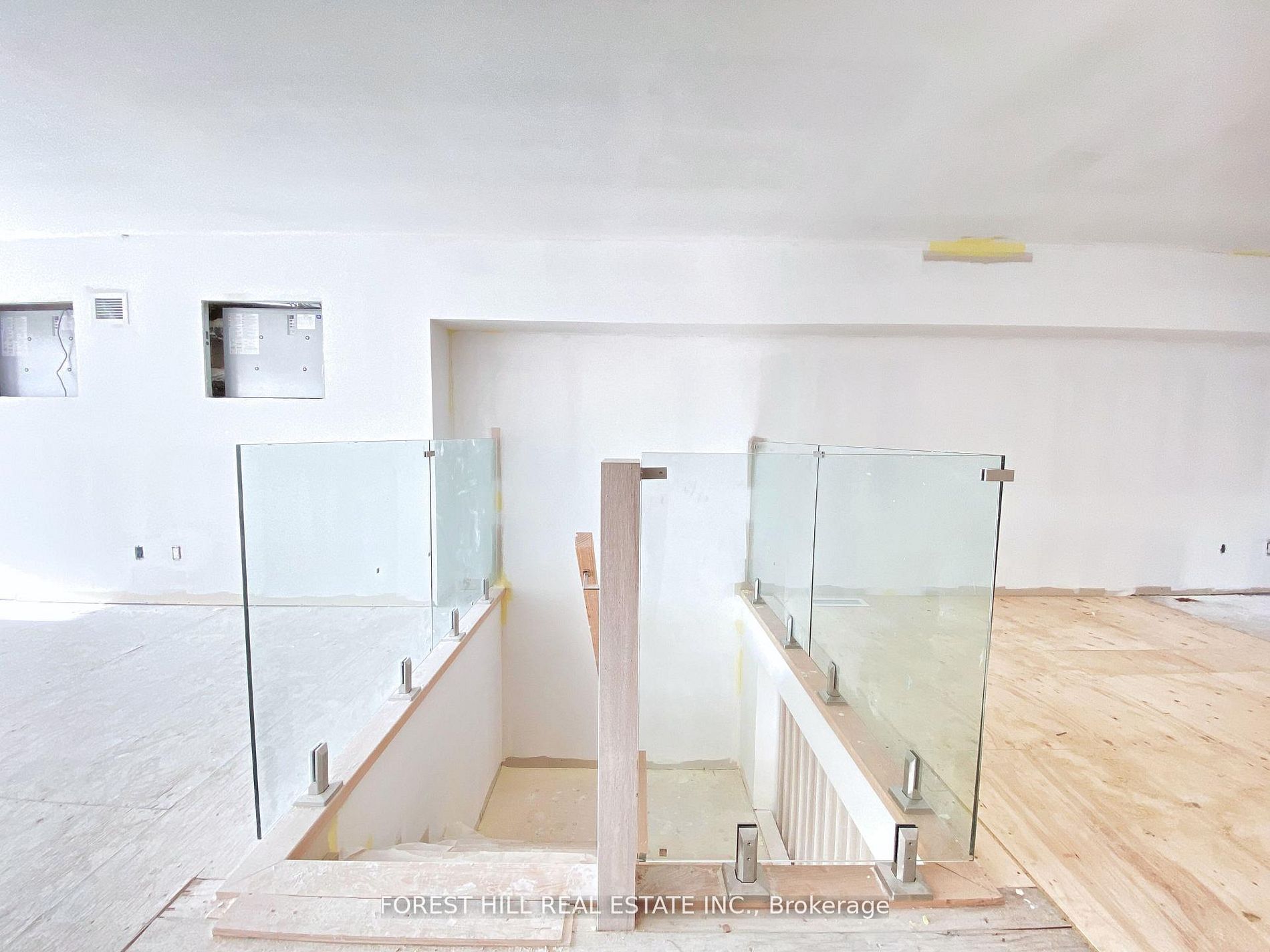 3429 Yonge Street 3 Property Photo 15