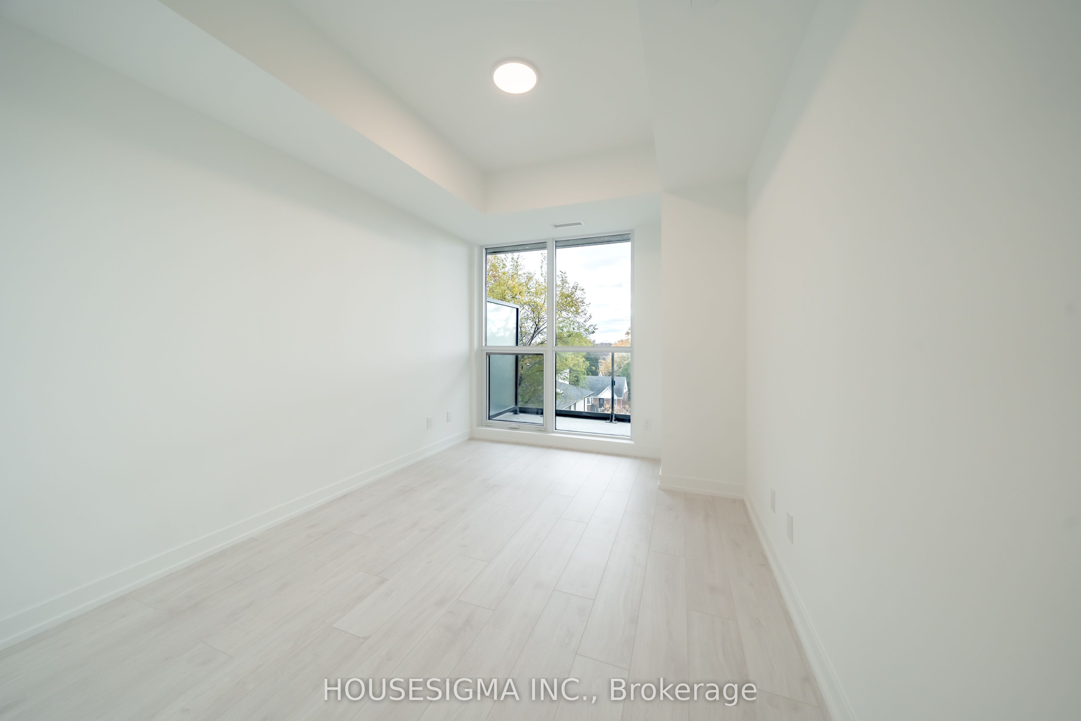 181 Sheppard Avenue E 414 Property Photo 15