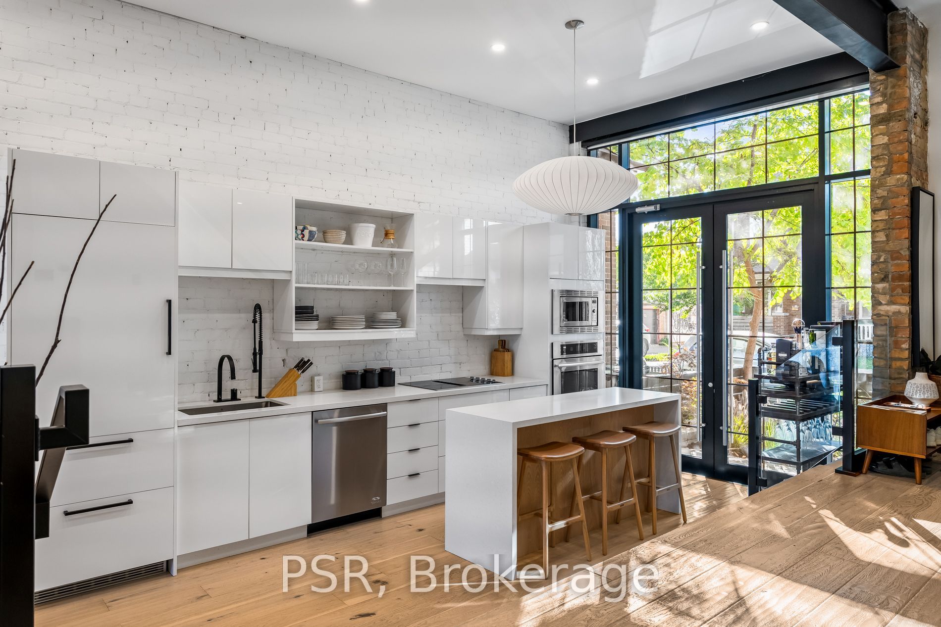 53 Palmerston Avenue Property Photo 6