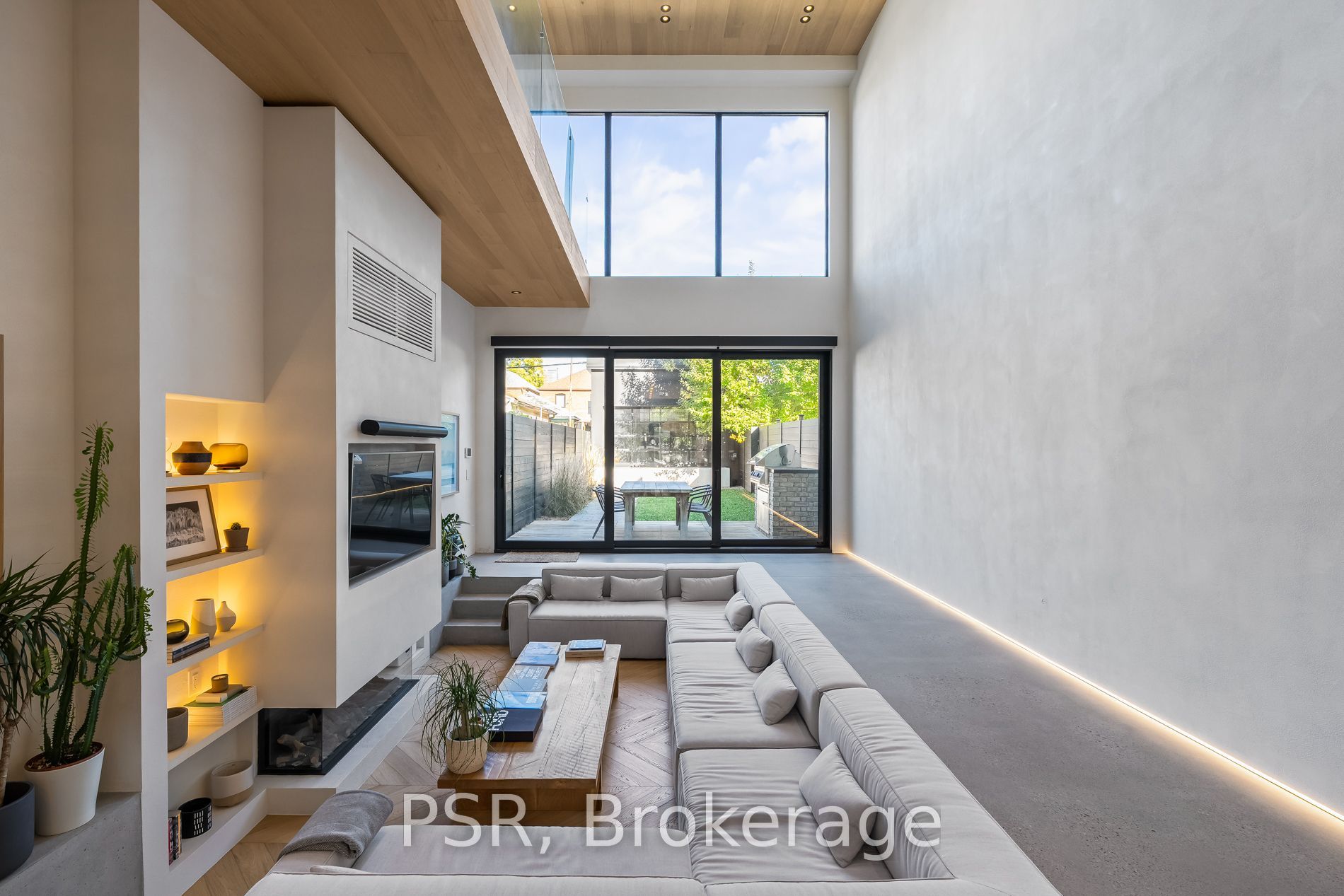 53 Palmerston Avenue Property Photo 10