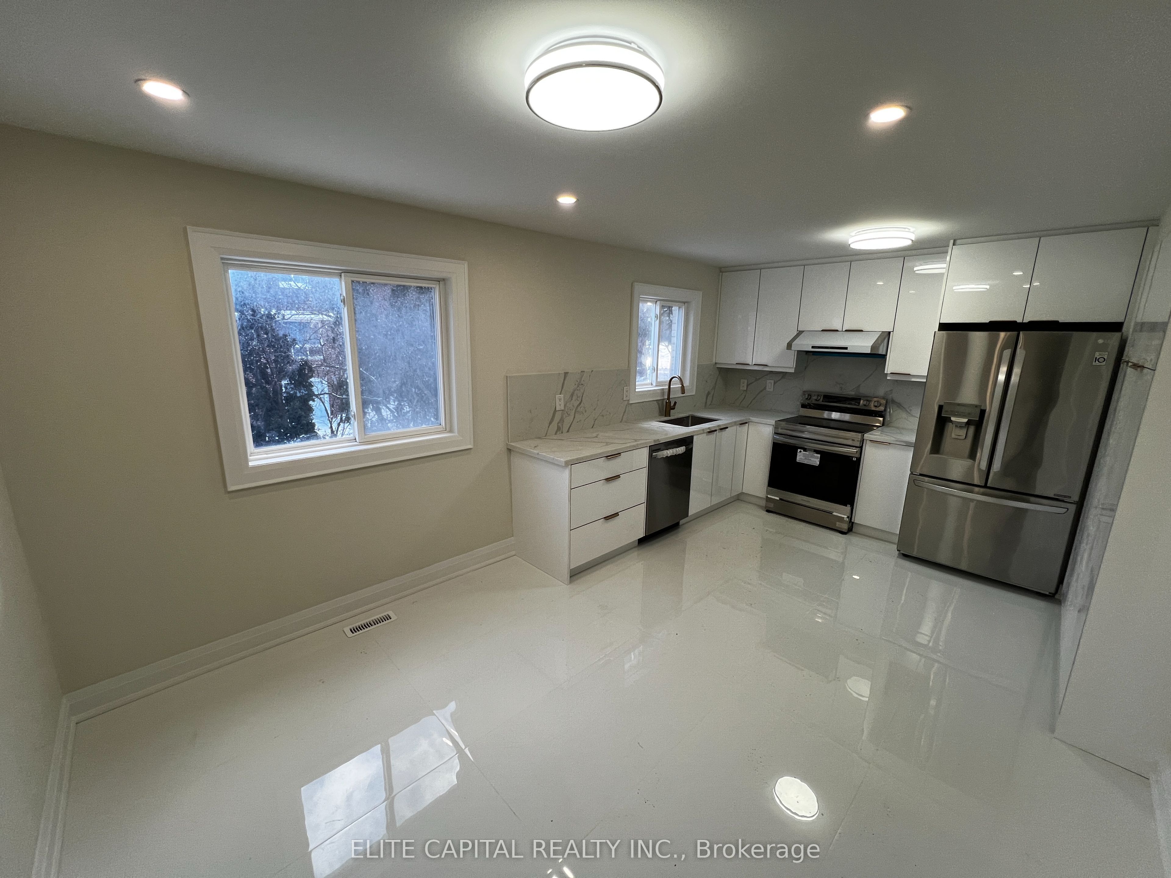 7 Ursa Star Way Property Photo 3