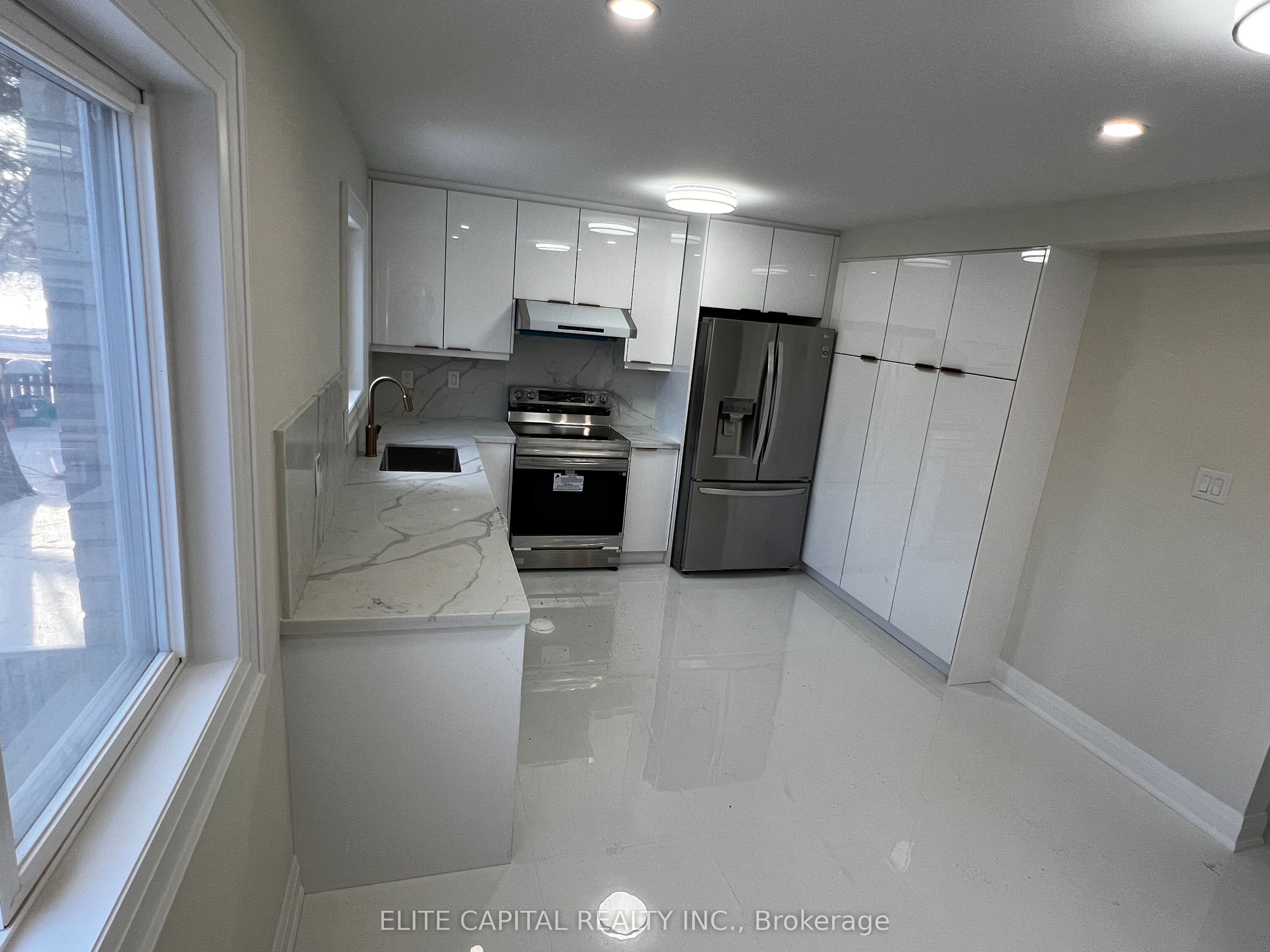 7 Ursa Star Way Property Photo 5