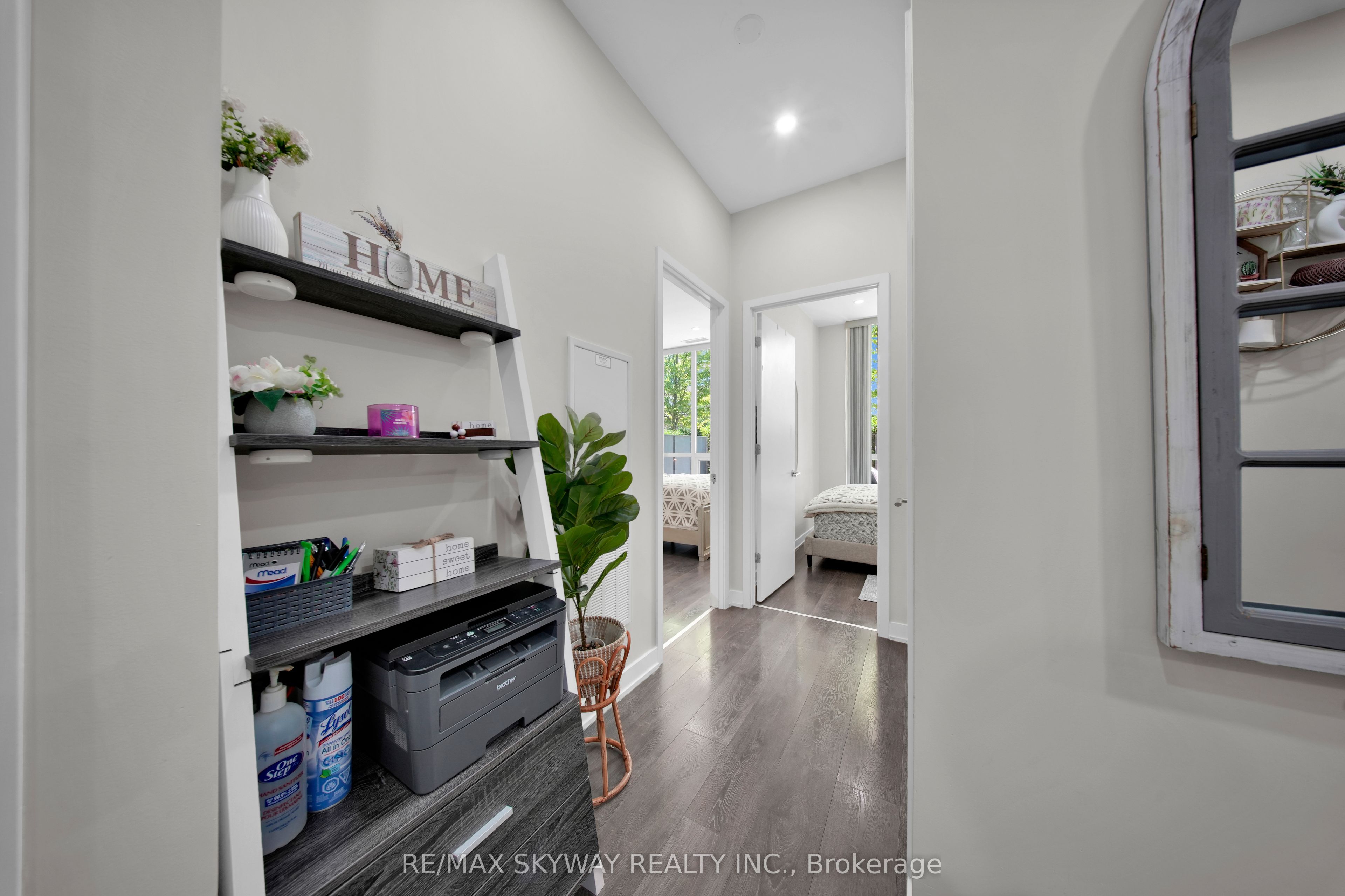 6 Sonic Way 103 Property Photo 10