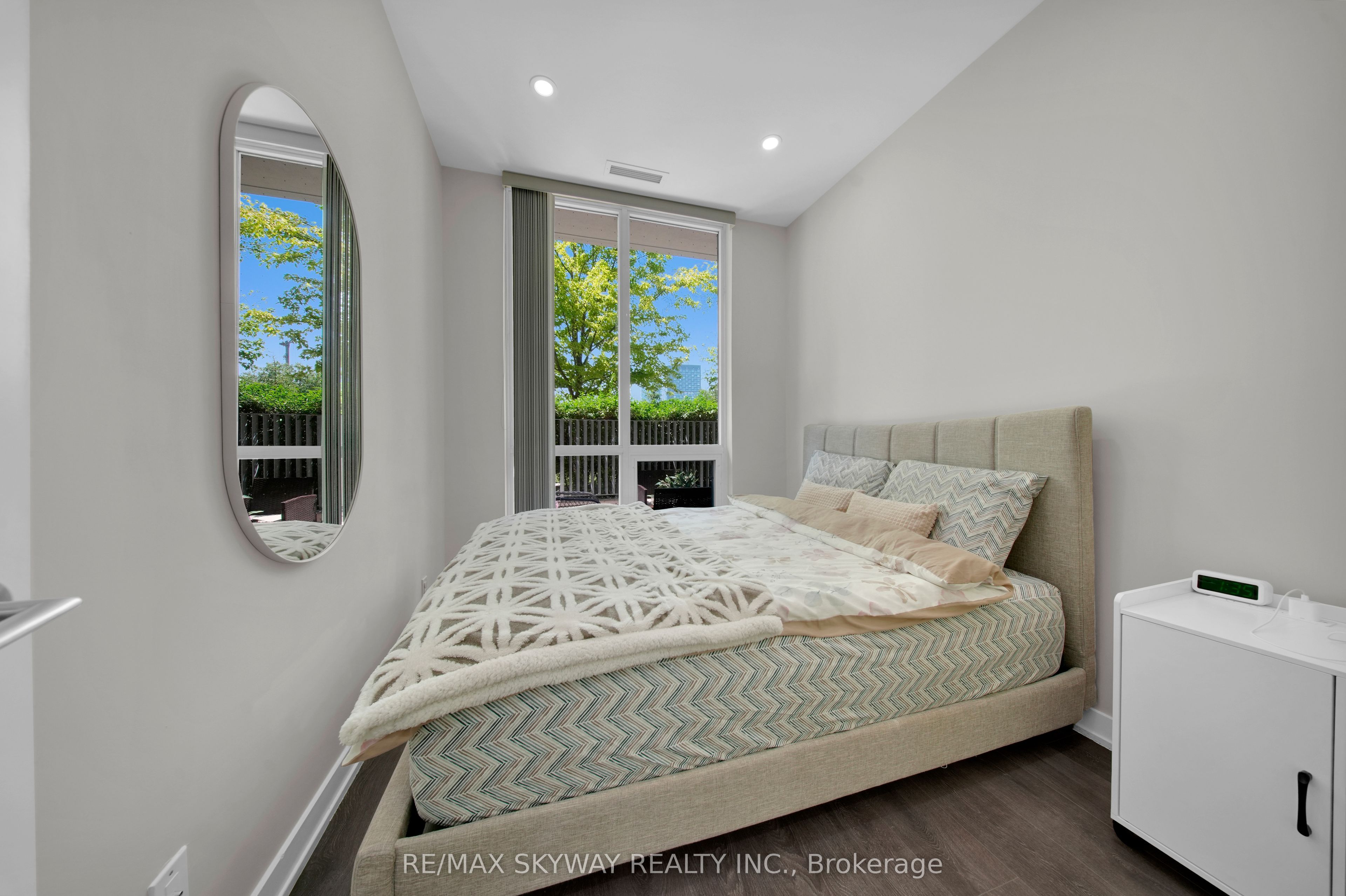 6 Sonic Way 103 Property Photo 15