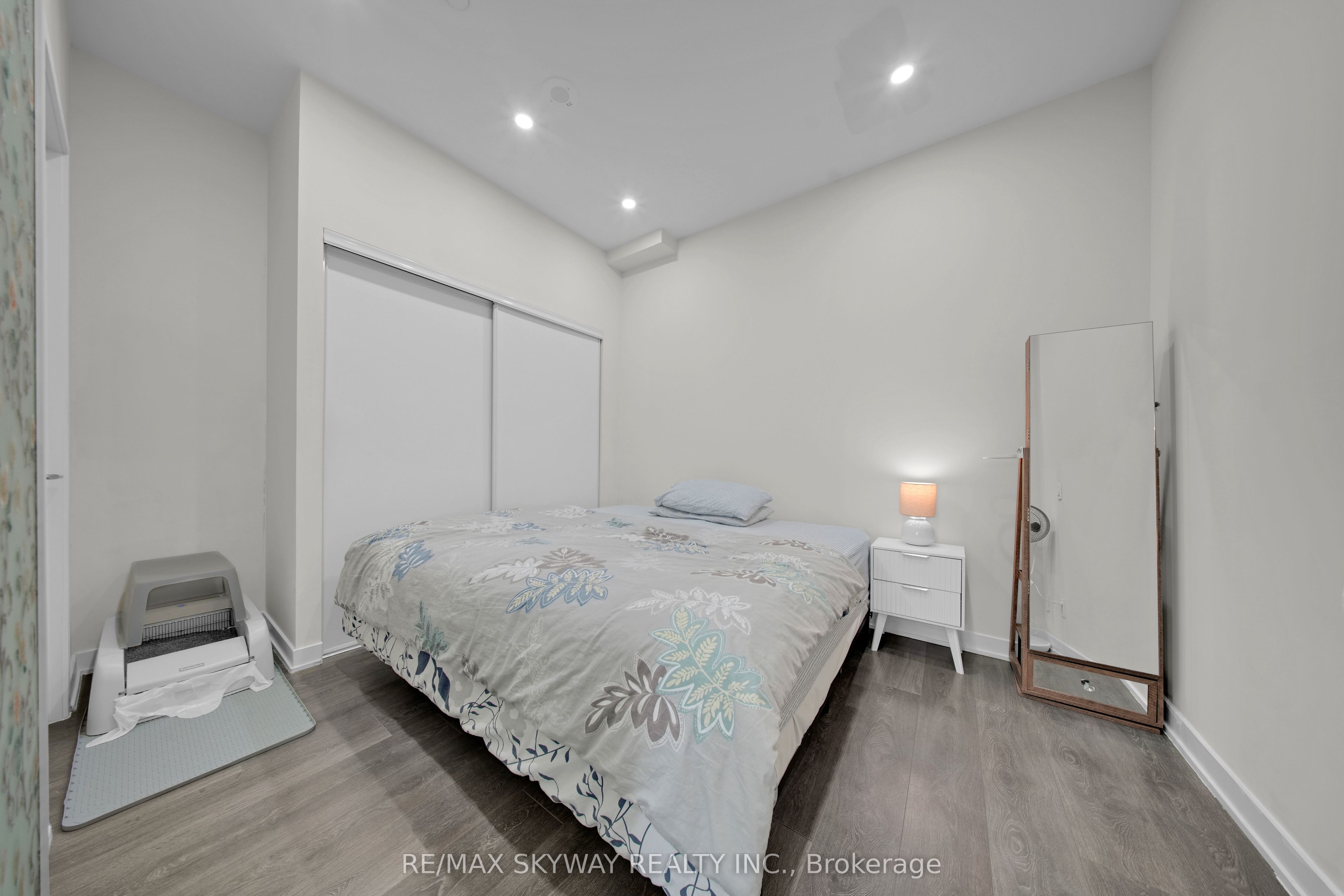 6 Sonic Way 103 Property Photo 17