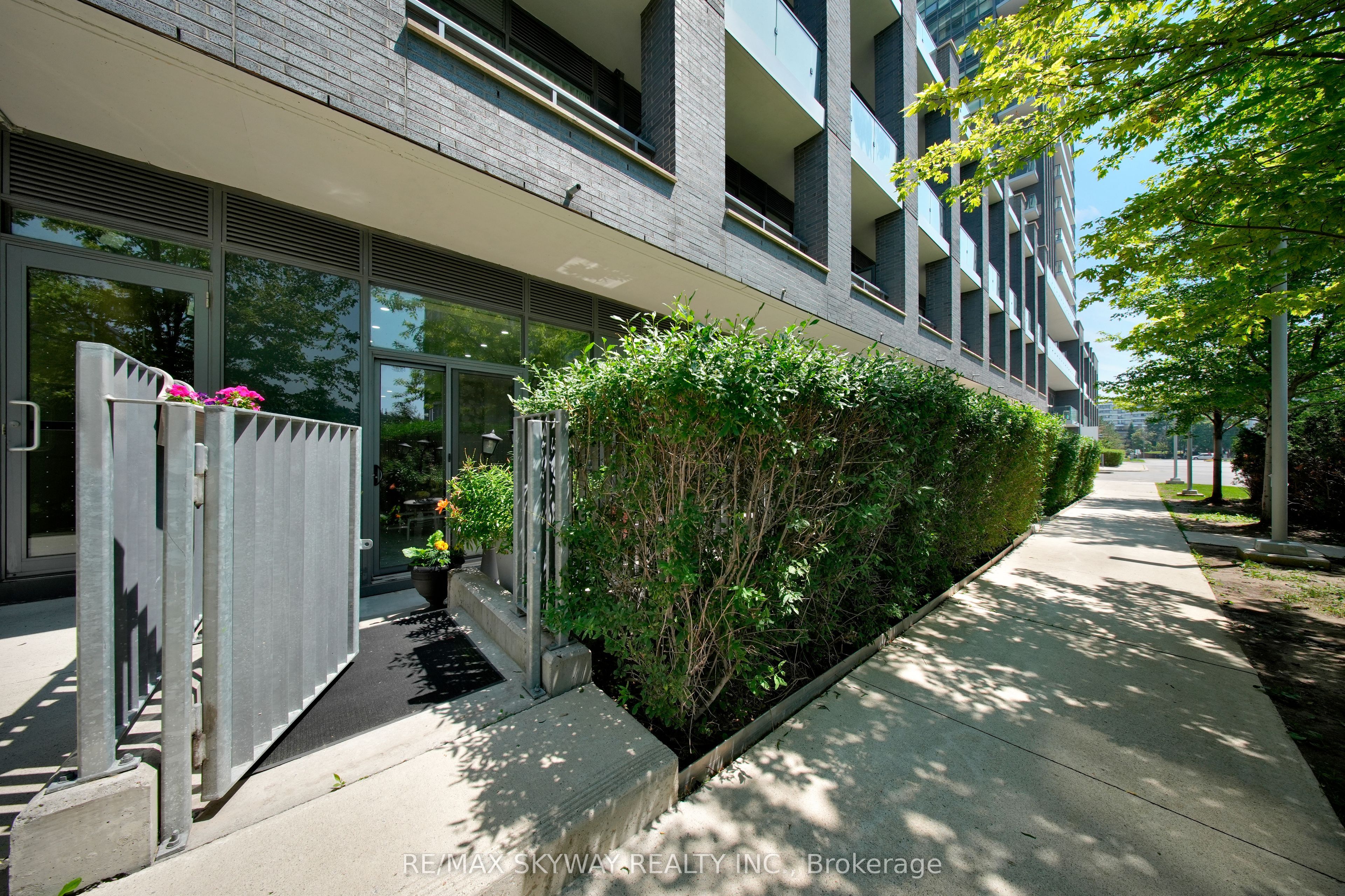 6 Sonic Way 103 Property Photo 23