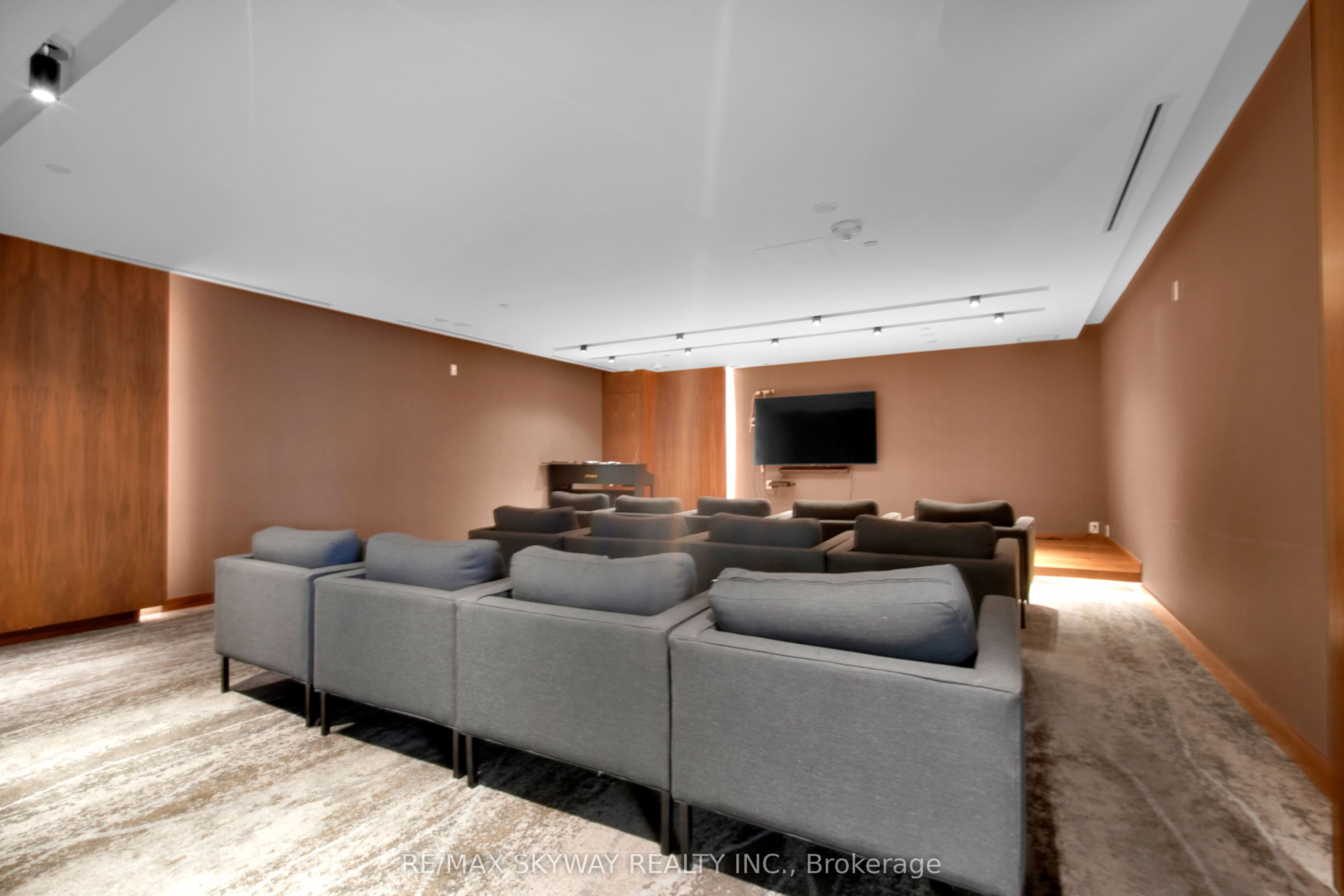 6 Sonic Way 103 Property Photo 27