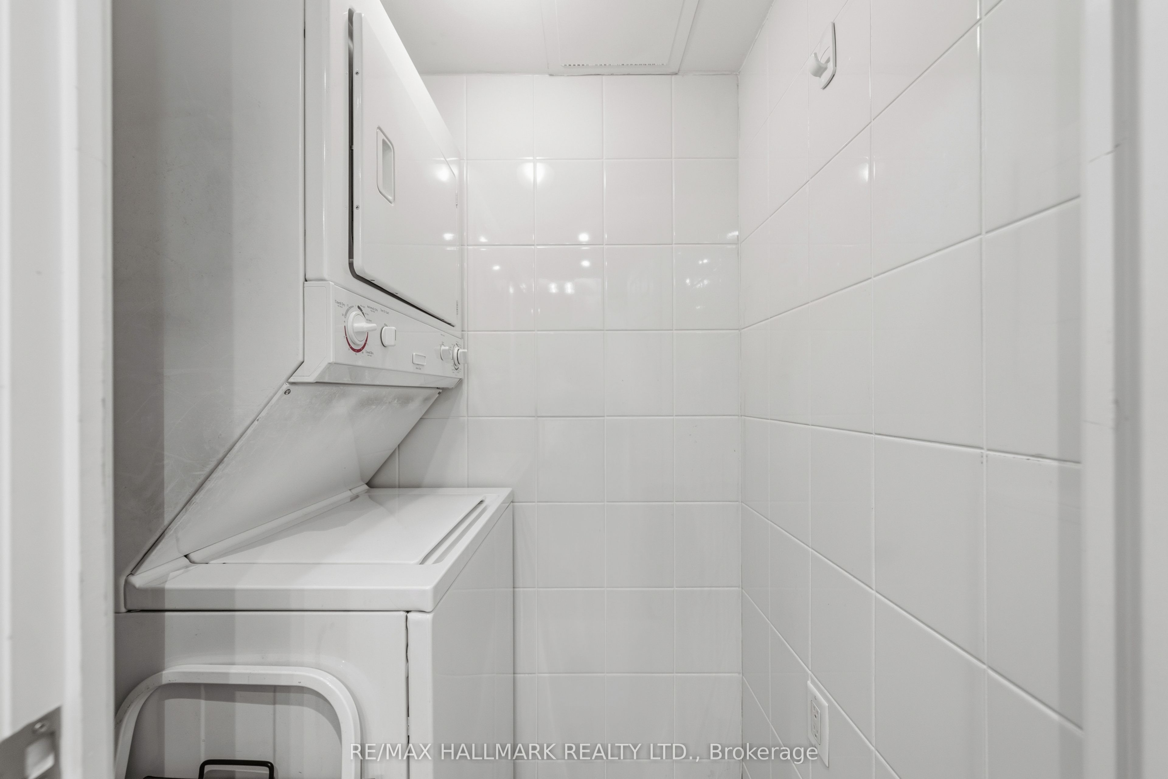3840 Bathurst Street 511 Property Photo 19