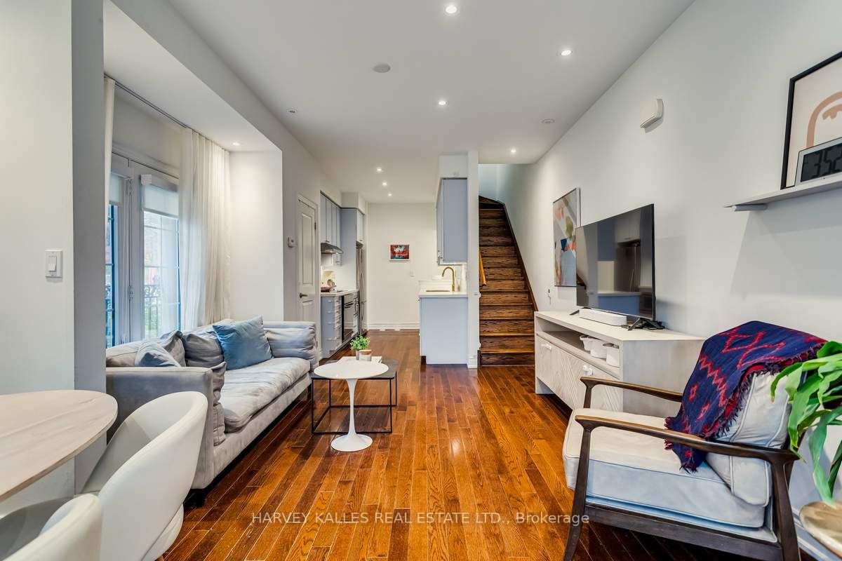 70 Hargrave Lane 7 Property Photo 8