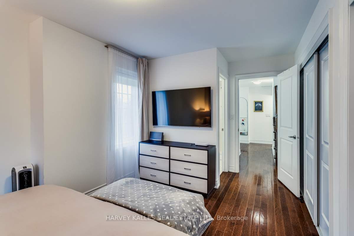 70 Hargrave Lane 7 Property Photo 21