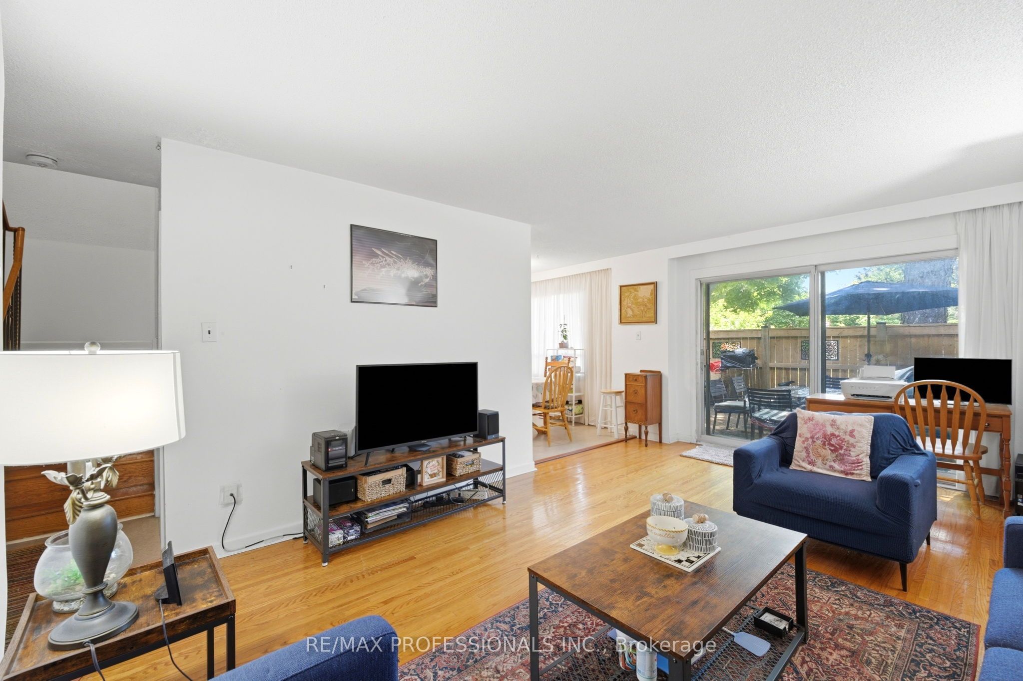48 Three Valleys Drive 12 Property Photo 2