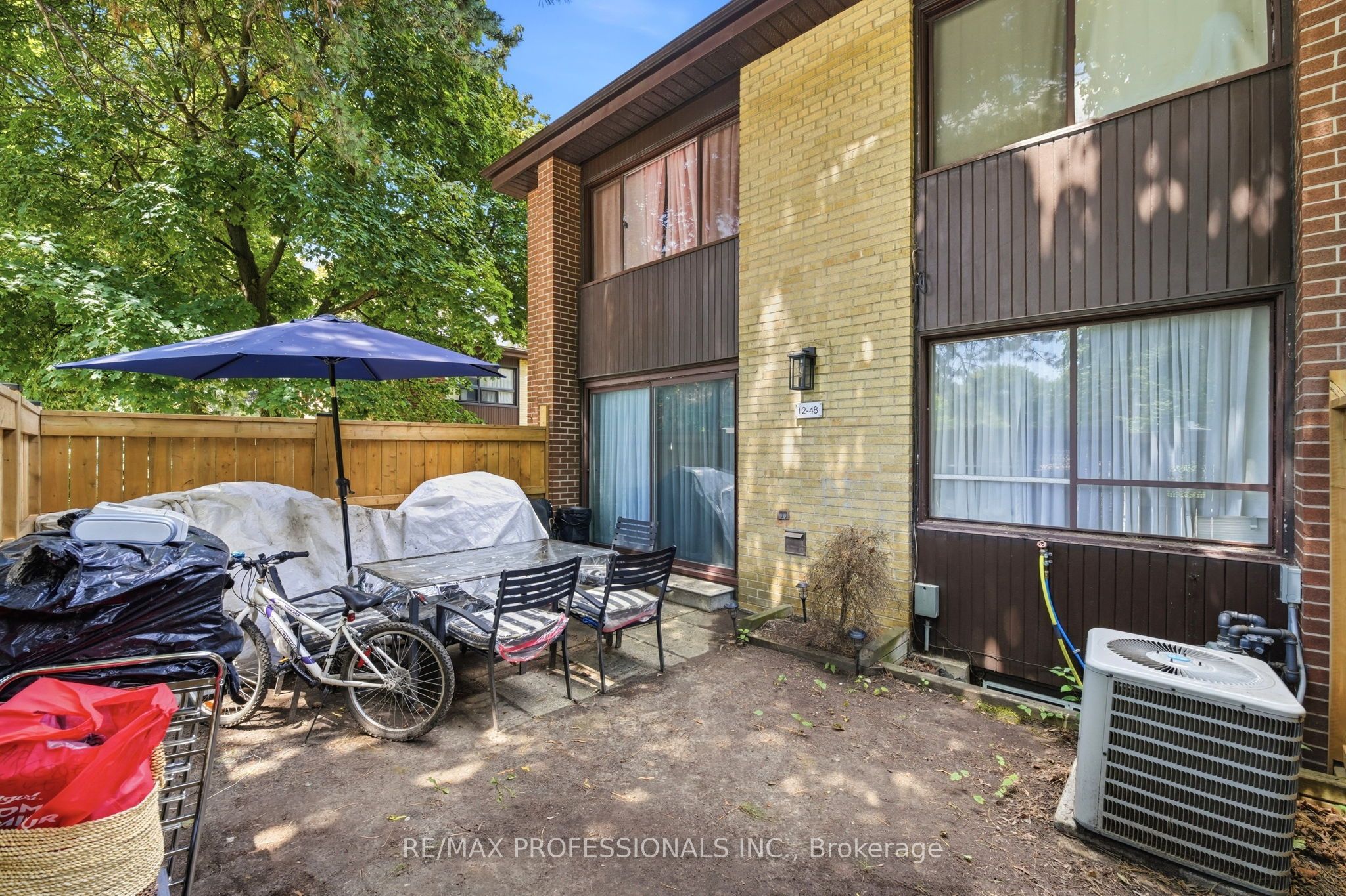 48 Three Valleys Drive 12 Property Photo 15
