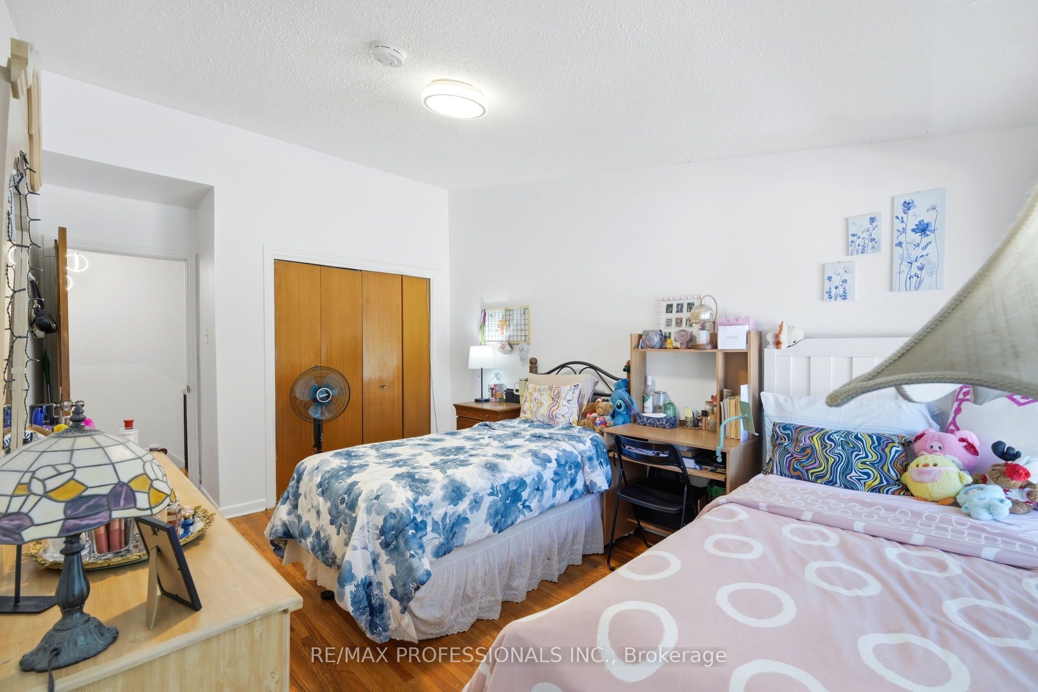 48 Three Valleys Drive 12 Property Photo 24