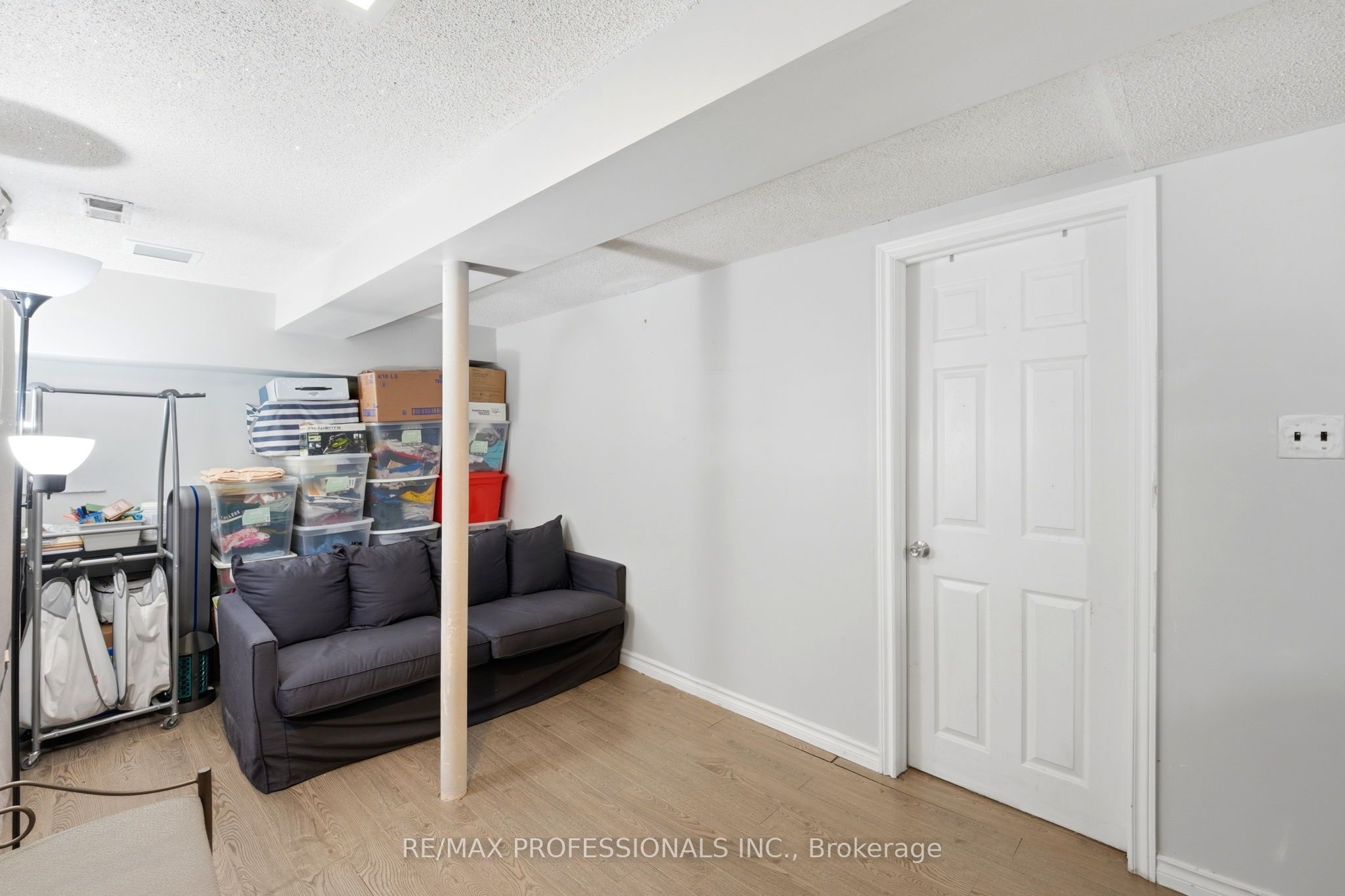 48 Three Valleys Drive 12 Property Photo 31