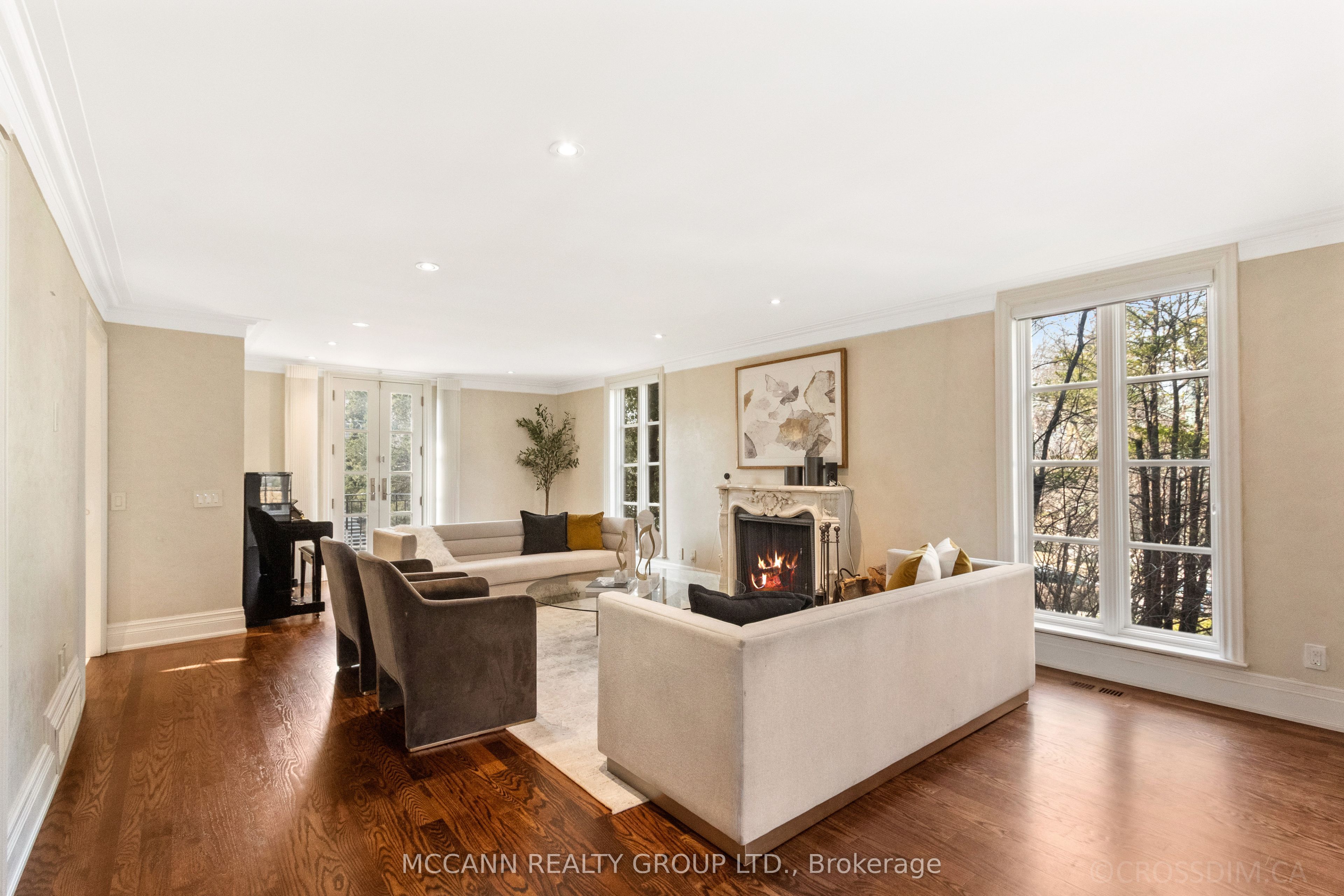 27 Strathgowan Crescent Property Photo 8