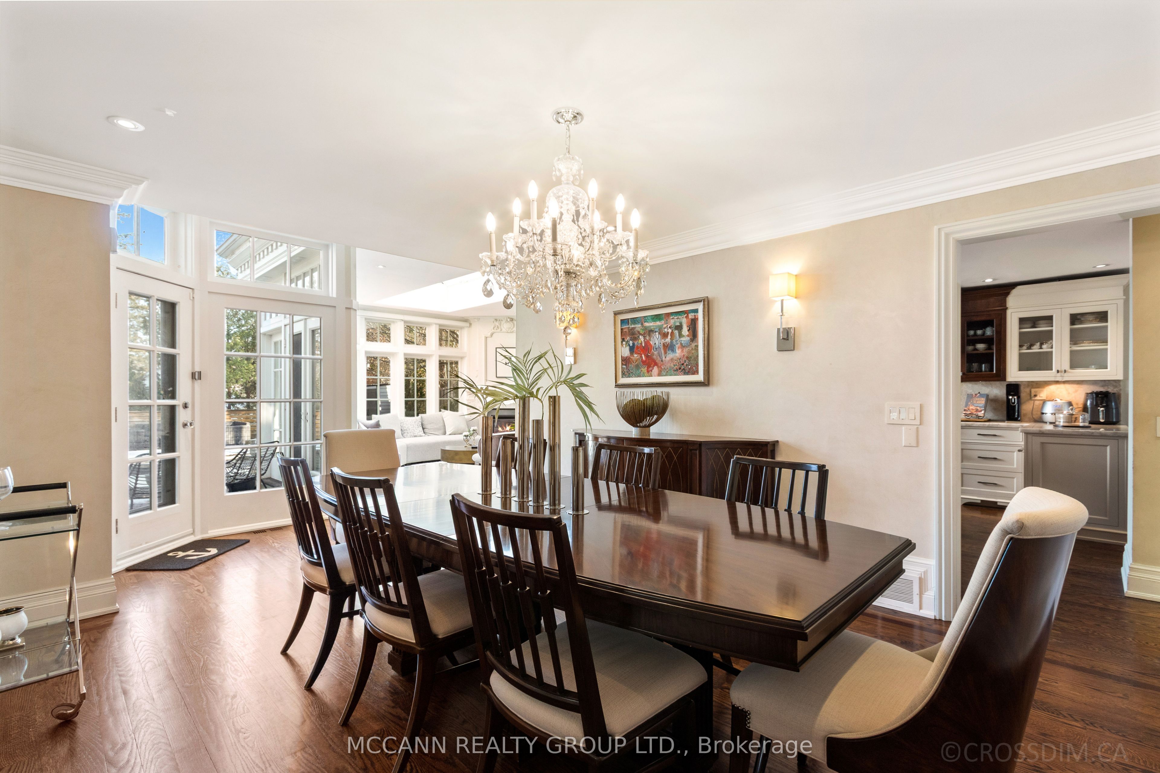27 Strathgowan Crescent Property Photo 12