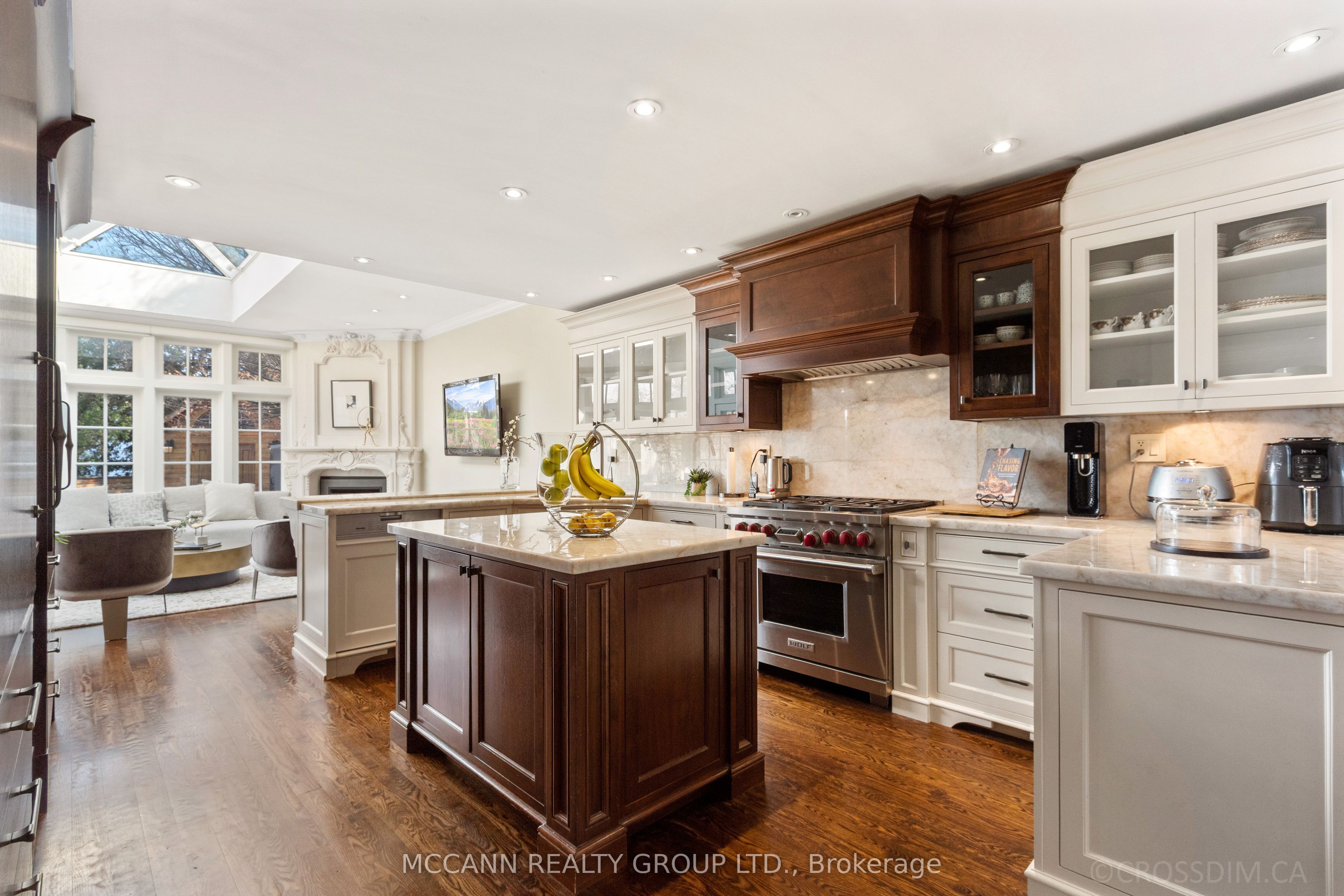 27 Strathgowan Crescent Property Photo 14