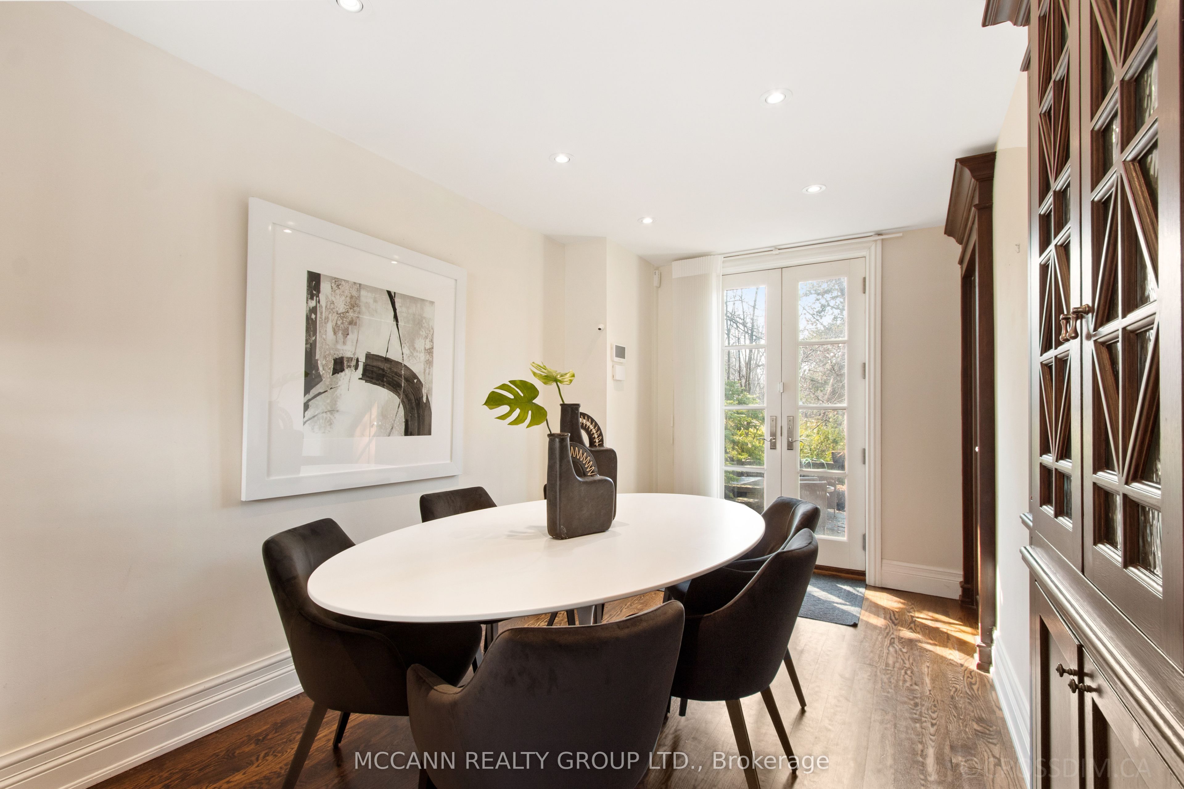 27 Strathgowan Crescent Property Photo 21