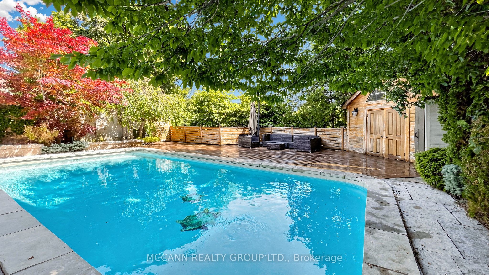 27 Strathgowan Crescent Property Photo 46
