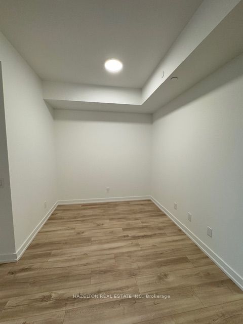 181 Sheppard Avenue E 619 Property Photo 10