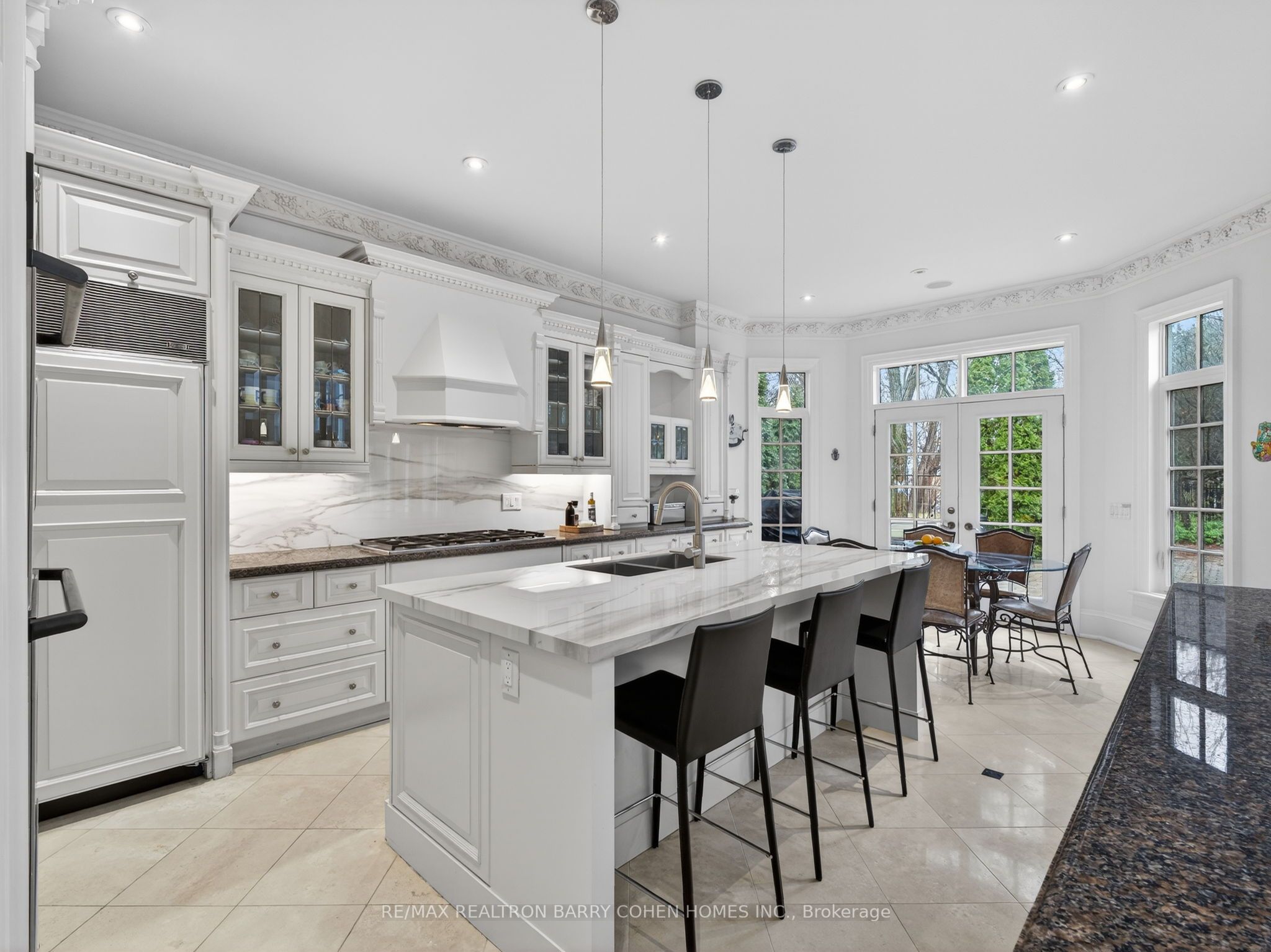 17 Bayview Ridge Property Photo 8