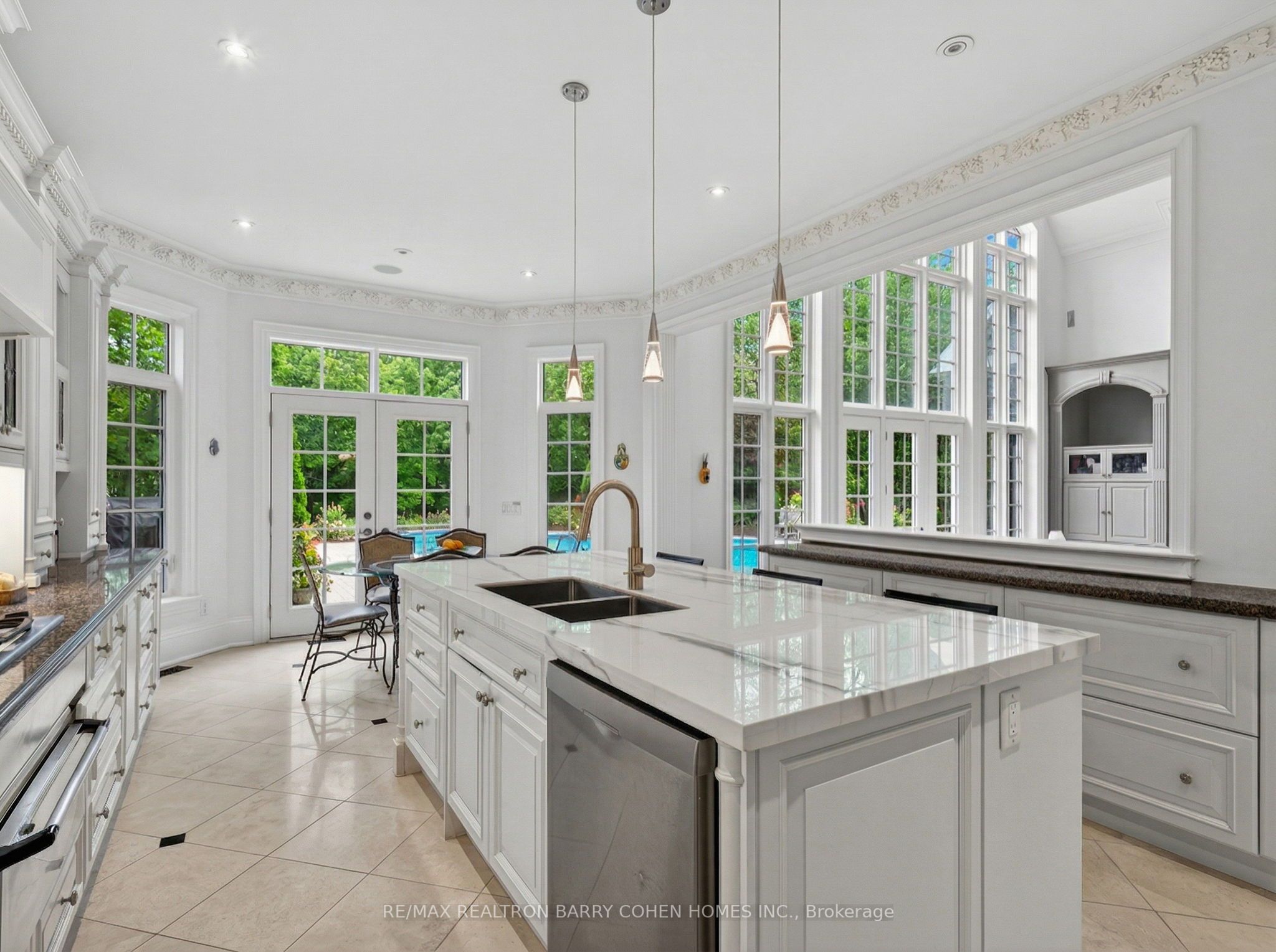 17 Bayview Ridge Property Photo 10