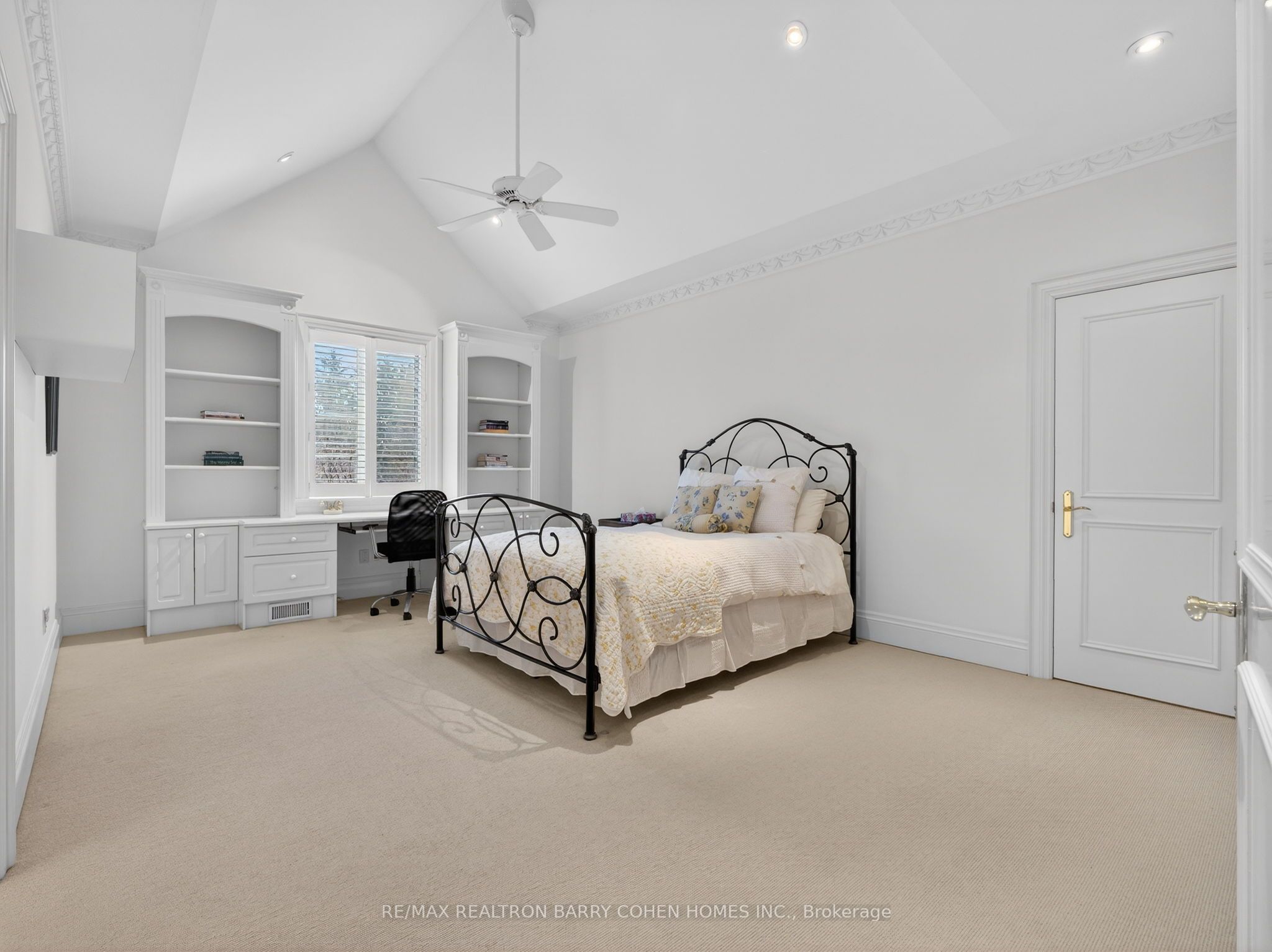 17 Bayview Ridge Property Photo 24