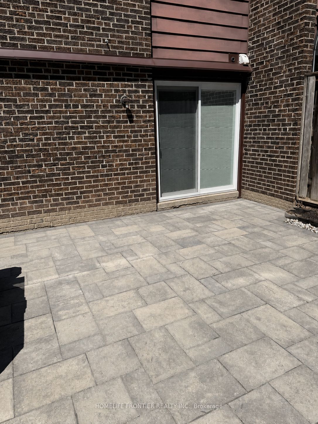 49 Red Robinway Ground Level Property Photo 7