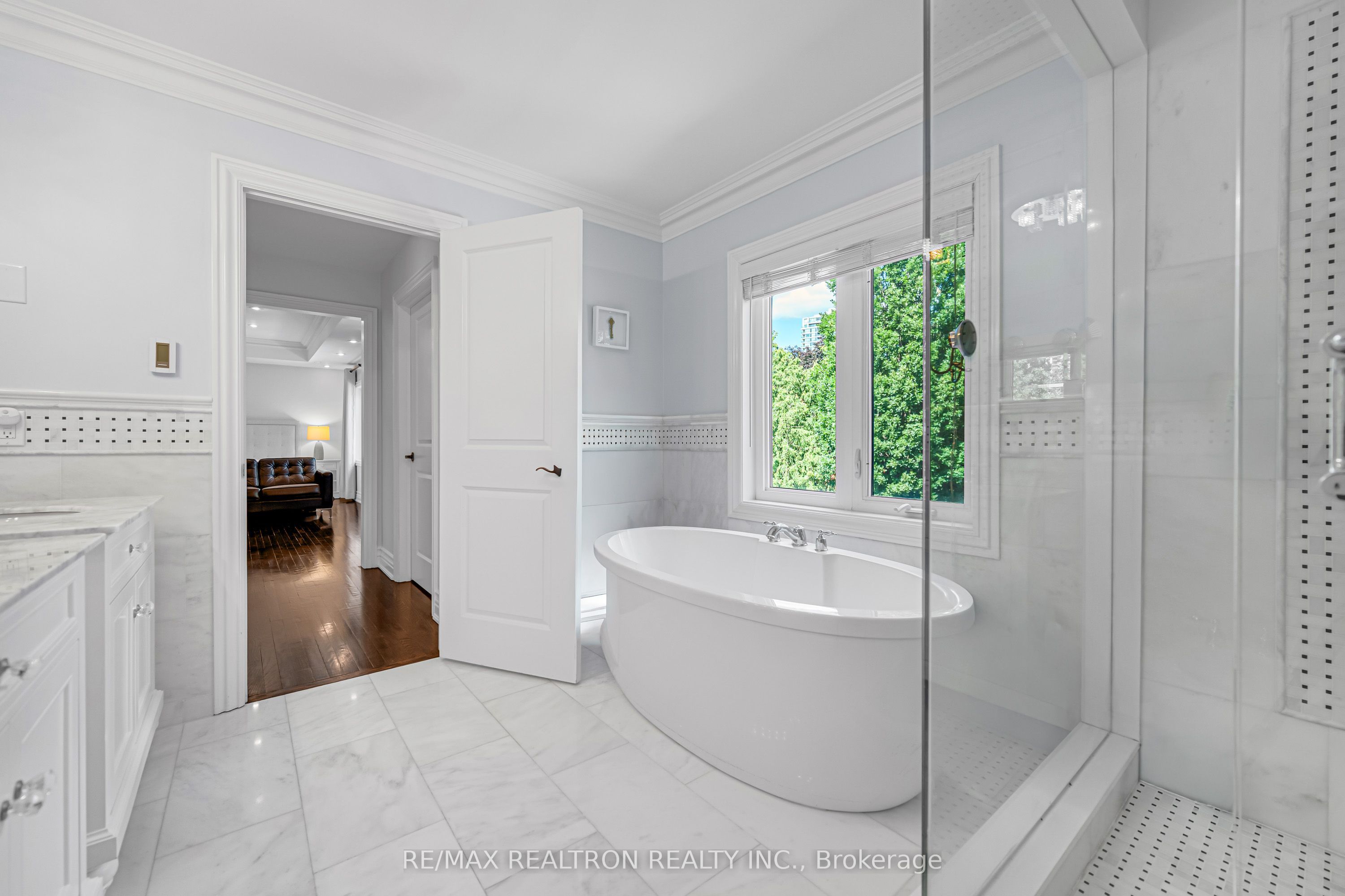 37 Stuart Crescent Property Photo 45