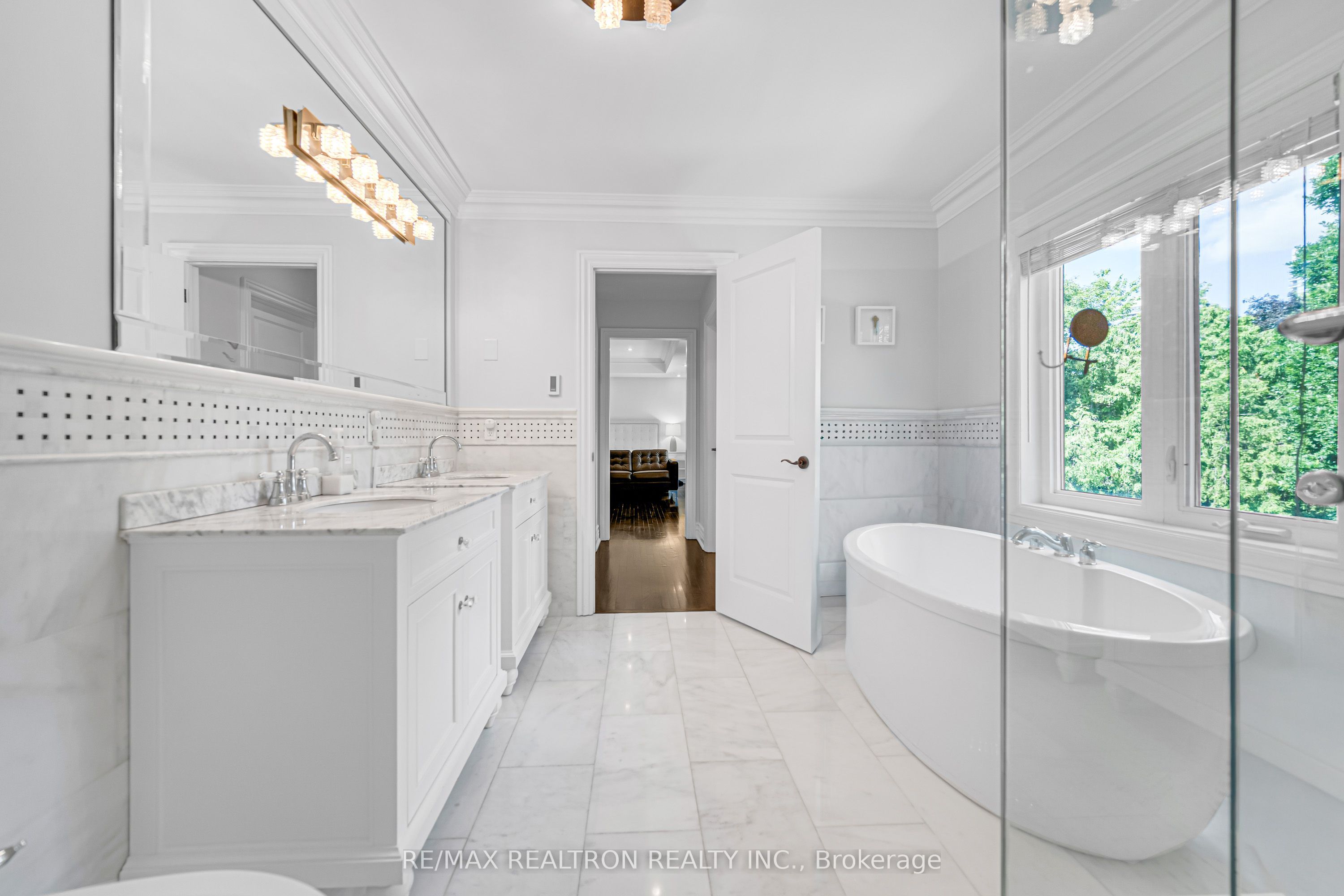 37 Stuart Crescent Property Photo 46