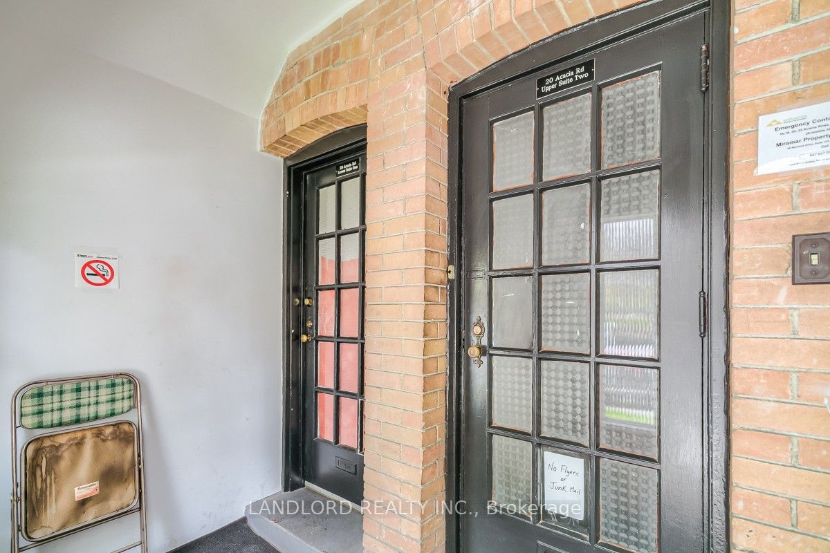 20 Acacia Road Upper Property Photo 3