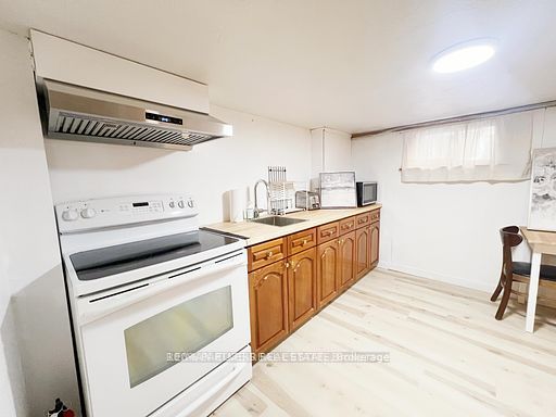 299 Robina Avenue Property Photo 17