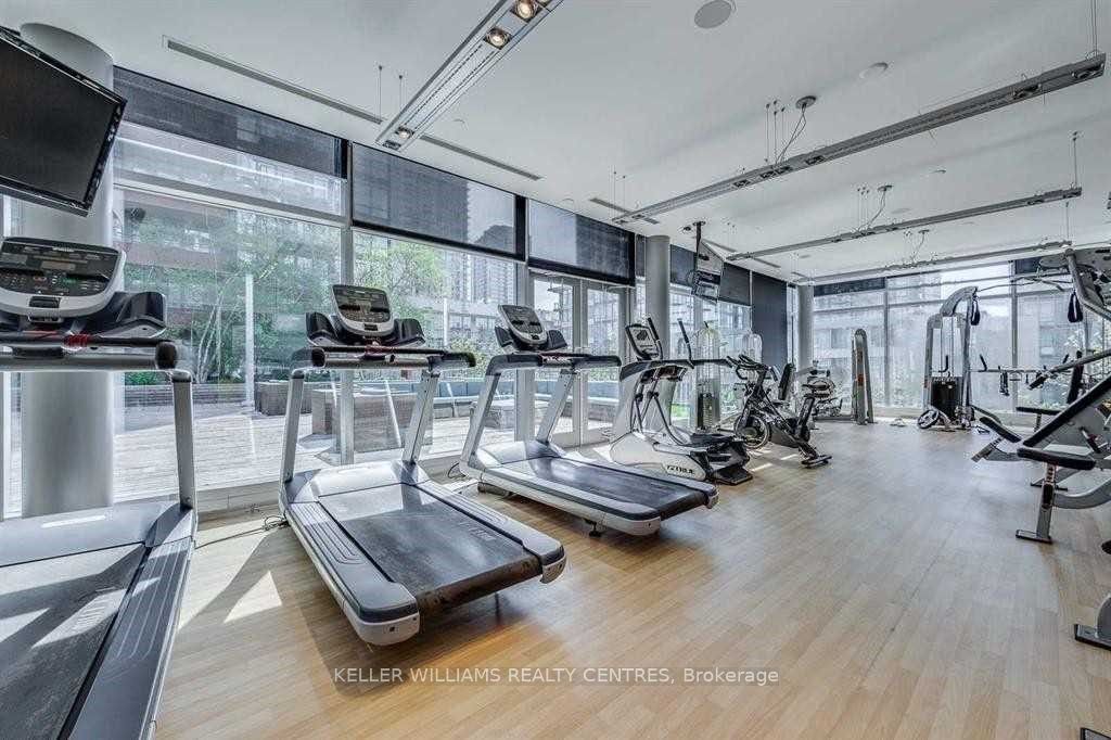 4 K E Spadina Avenue E 1220 Property Photo 16