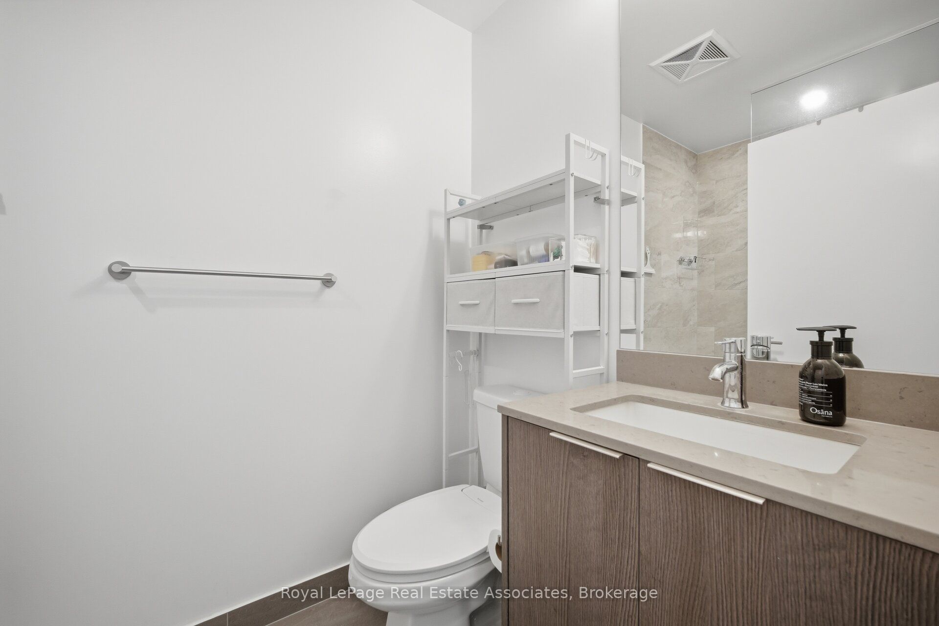 32 Forest Manor Road 207 Property Photo 21