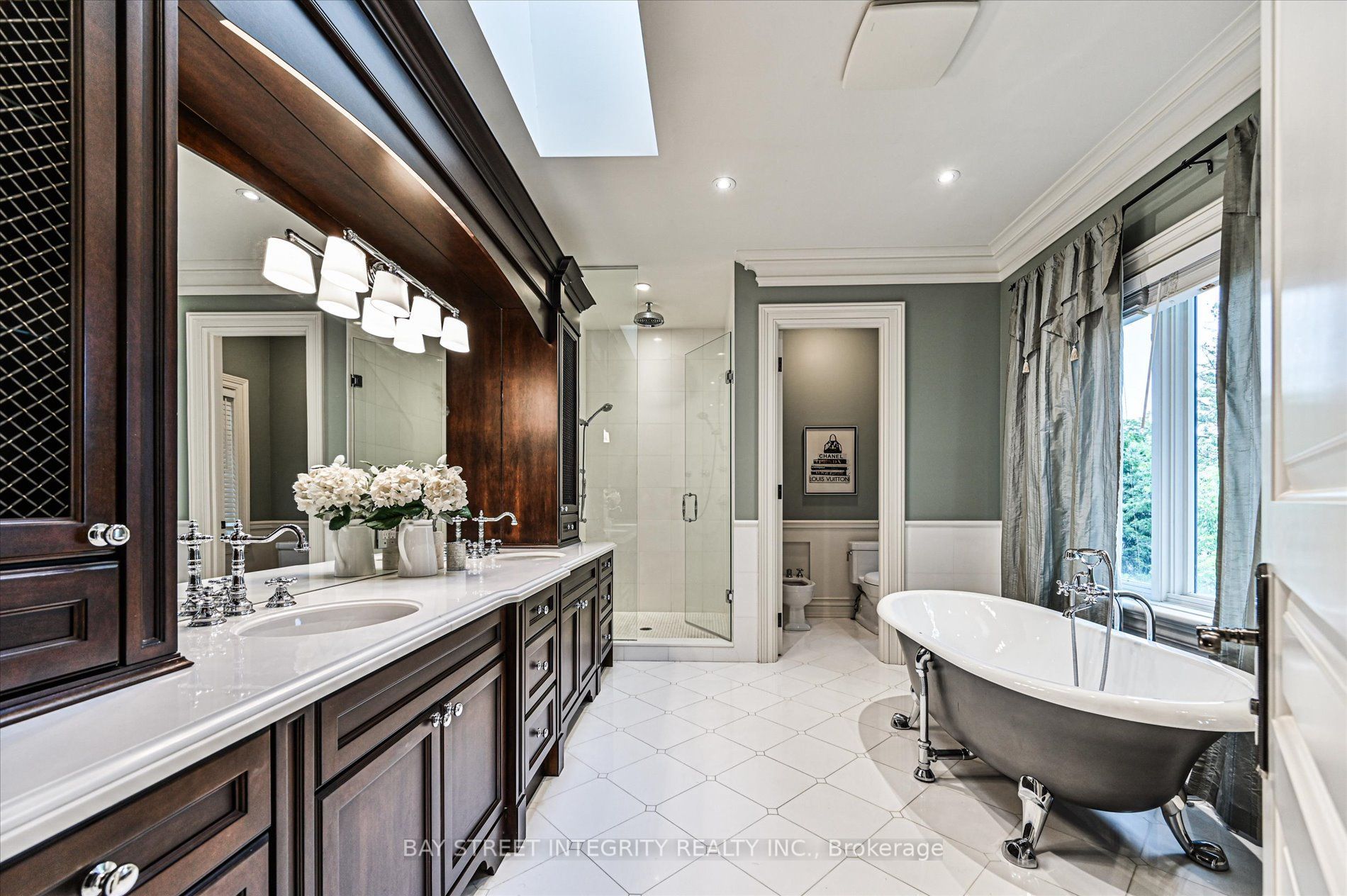 5 Westgrove Crescent Property Photo 29