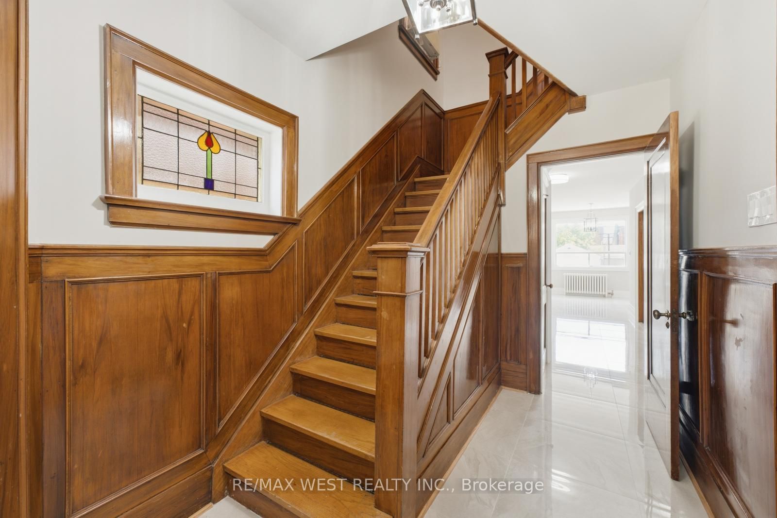 280 Westmount Avenue Property Photo 20