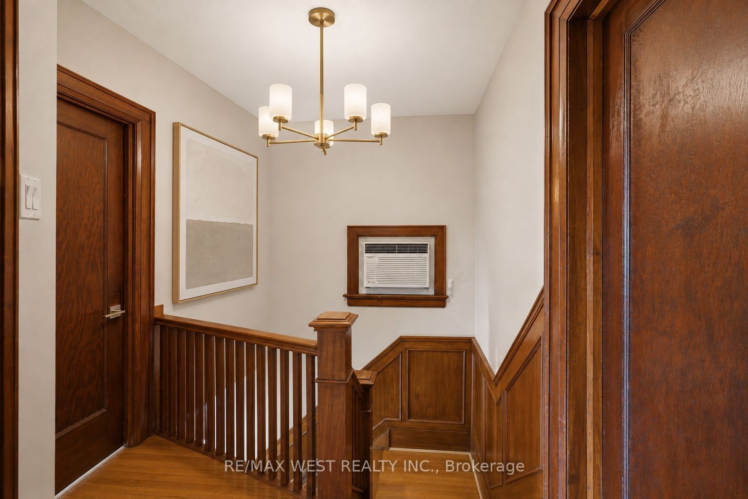 280 Westmount Avenue Property Photo 23