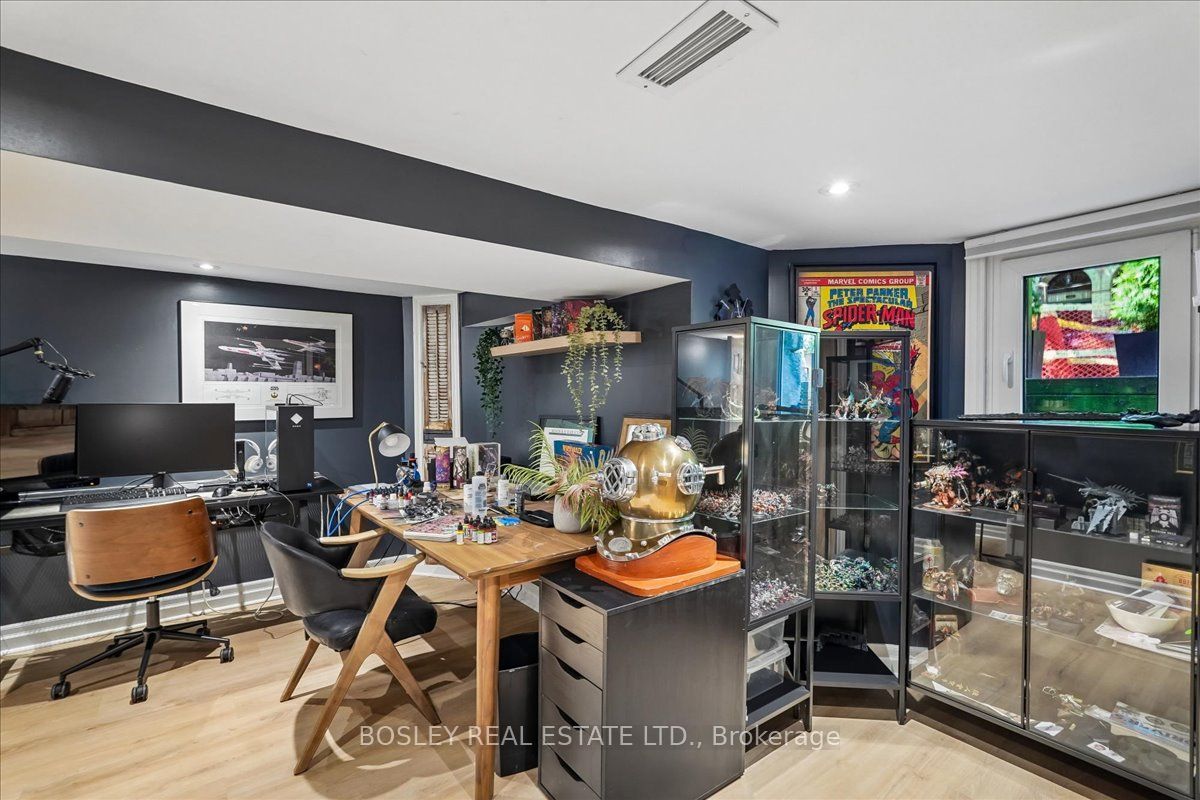 499 Ontario Street Property Photo 44