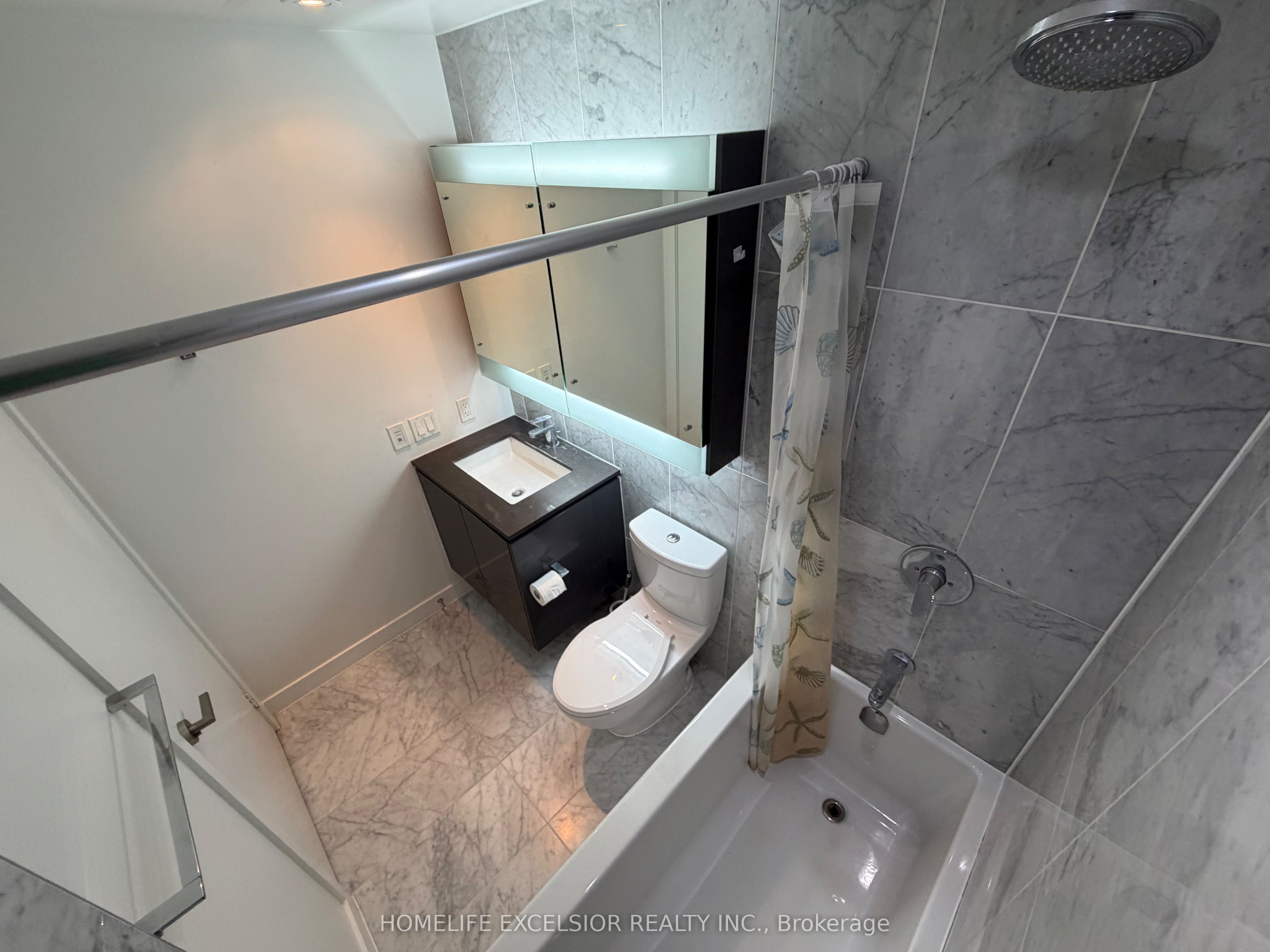 115 Mcmahon Drive 712 Property Photo 9