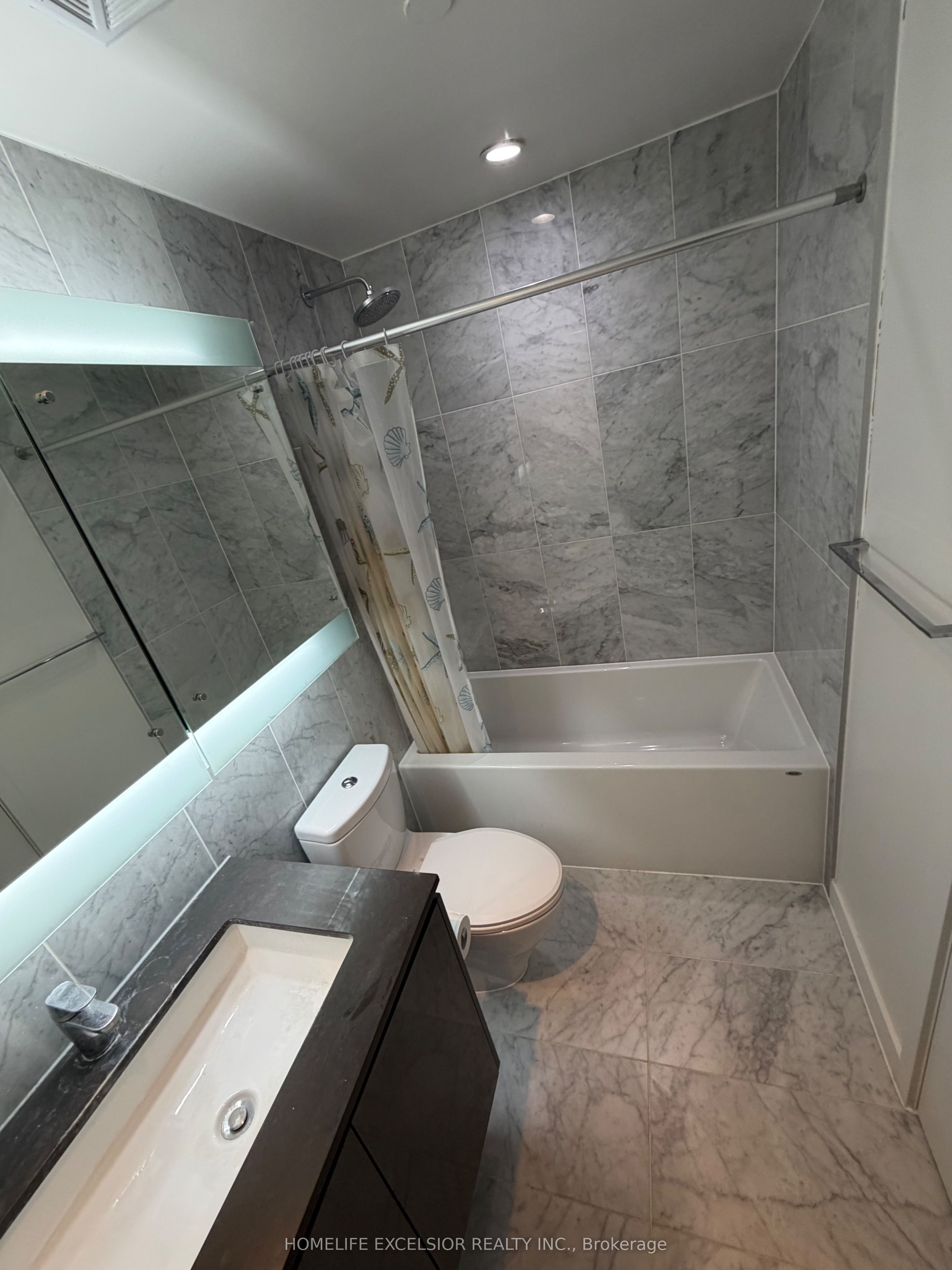 115 Mcmahon Drive 712 Property Photo 10