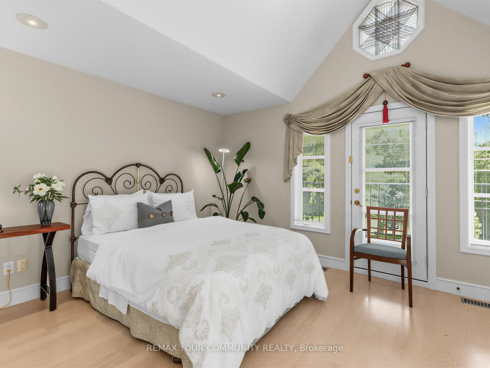 477 Old Orchard Grove Property Photo 35