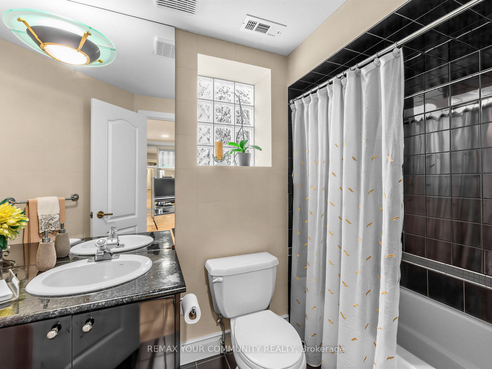 477 Old Orchard Grove Property Photo 41