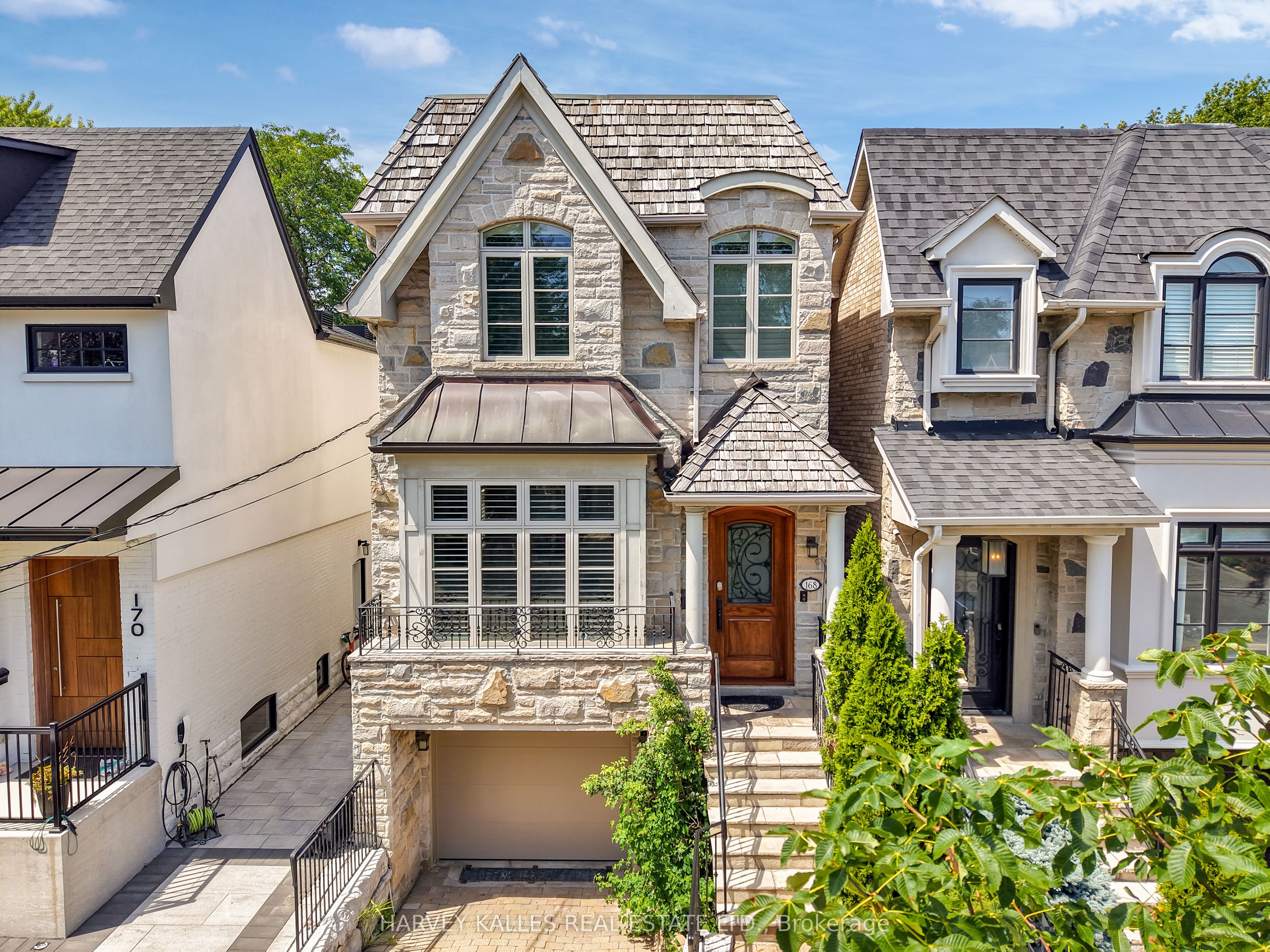 168 Roe Avenue