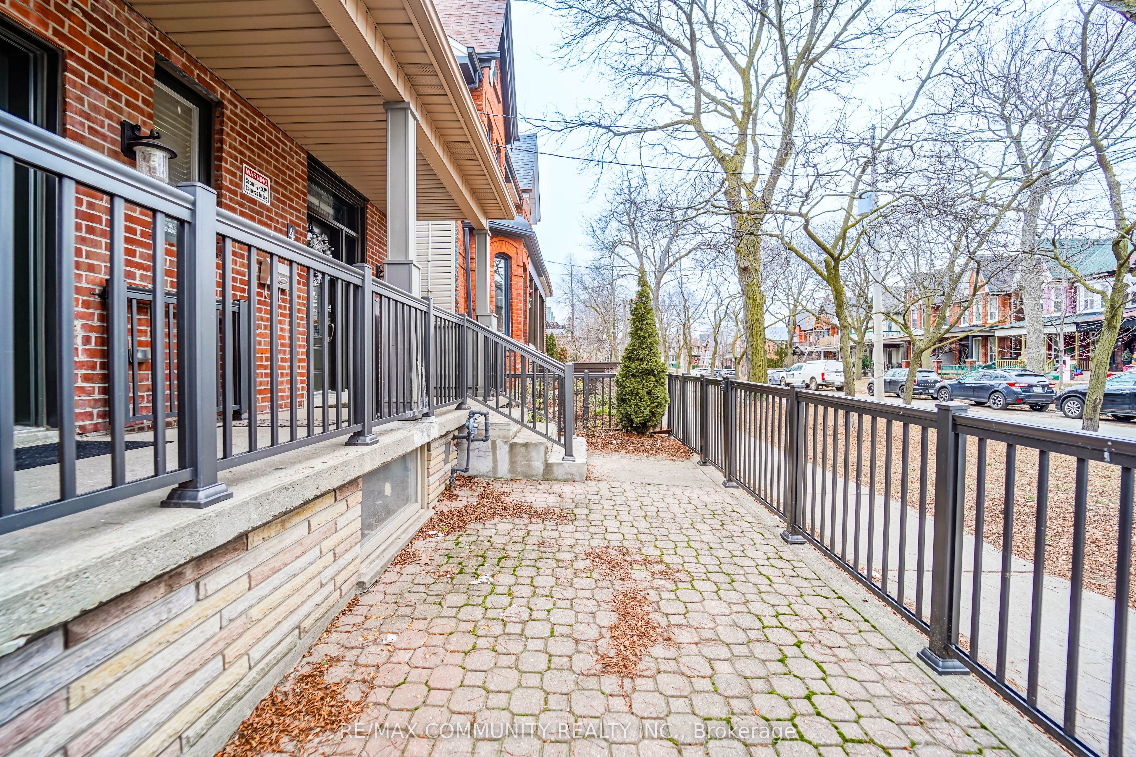 4 Lakeview Avenue Lower Property Photo 2
