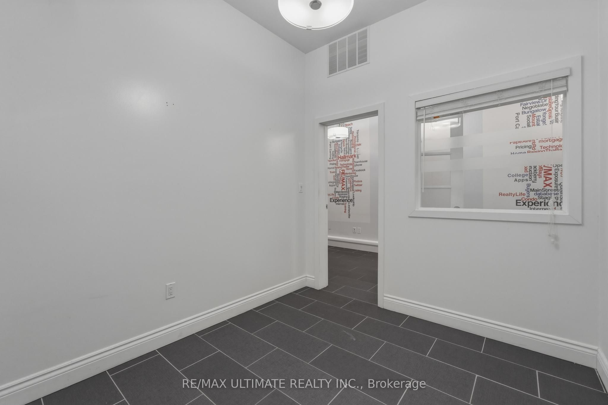 968 College Street Property Photo 13